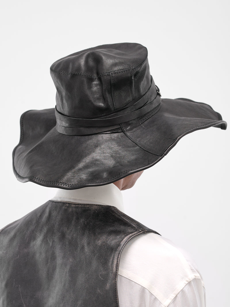 Black Lamb Silver Button Hat (B0013644-LT137-BLACK)