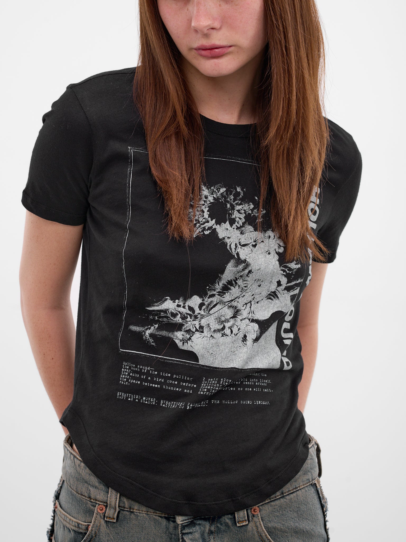 Floor Black 'Hollow Sound' Tee (B0013840-FA206-BLACK)