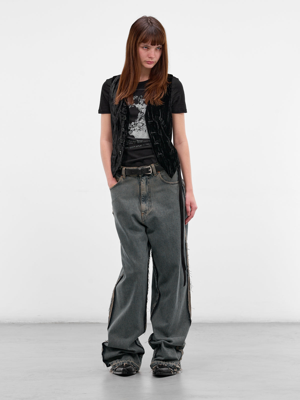 Black Leather WIllow Embossed Belt (B0012469-LT128-099-BLACK)