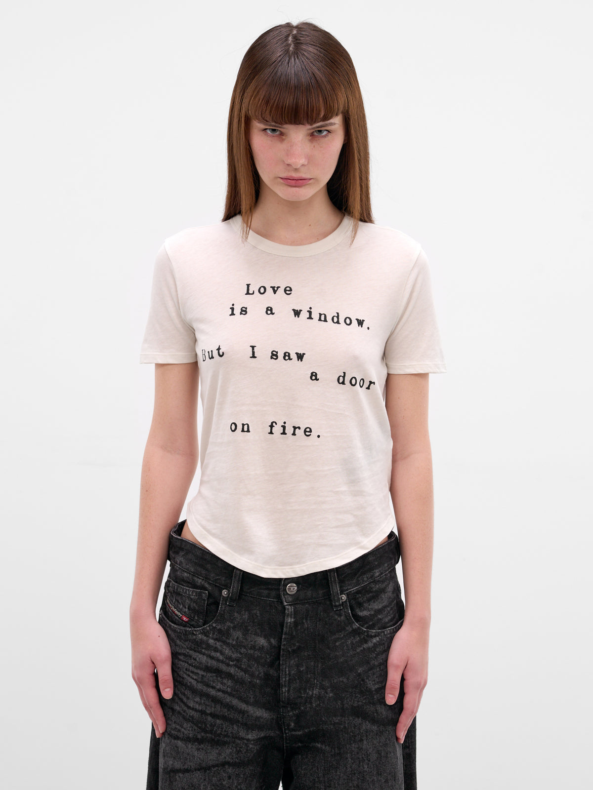 White 'Love Is A Window' Tee (B0013841-FA206-IVORY)