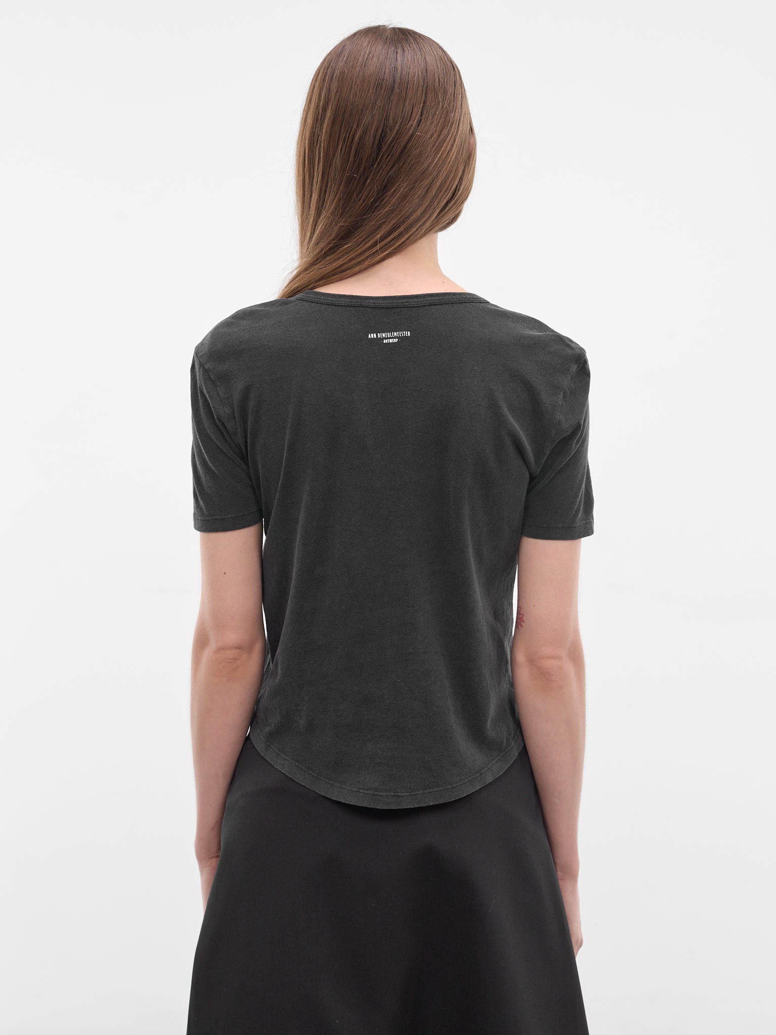 Floor Black Flocked Micro Tee (B0013923-FA740-FADED-BLACK)