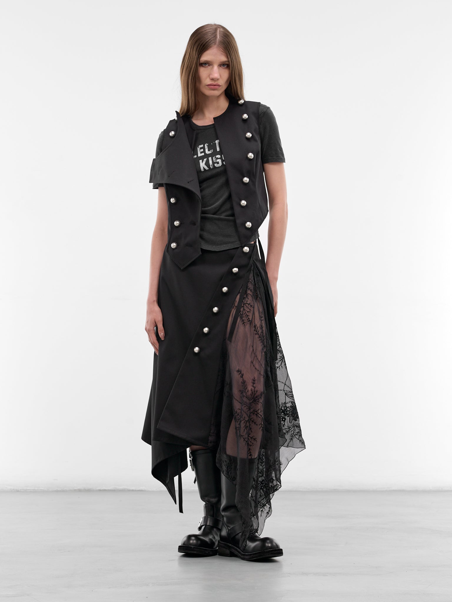 Floor Black Flocked Micro Tee (B0013923-FA740-FADED-BLACK)