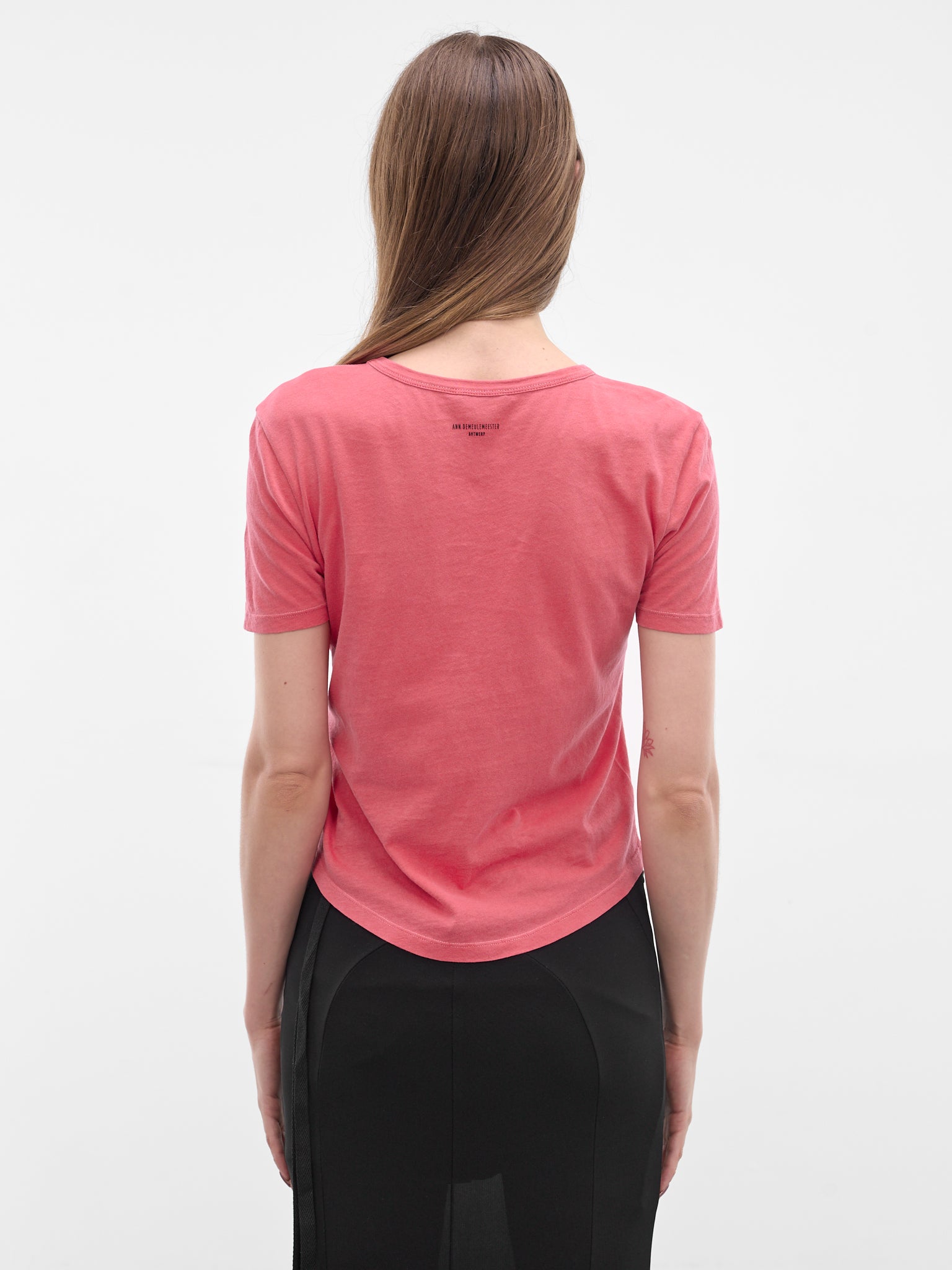 Floor Red Graphic Micro Tee (B0013924-FA740-REBEL-RED)