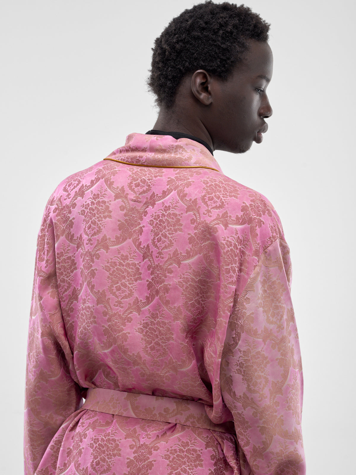 Vorm Fluid Belted Lounge Coat (B0013927-FA730-BLOOM-PINK)
