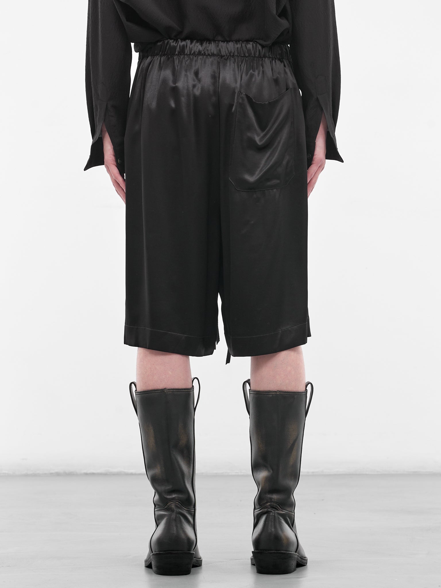 Raul Black Satin Bermuda Shorts (B0013939-FA734-BLACK)