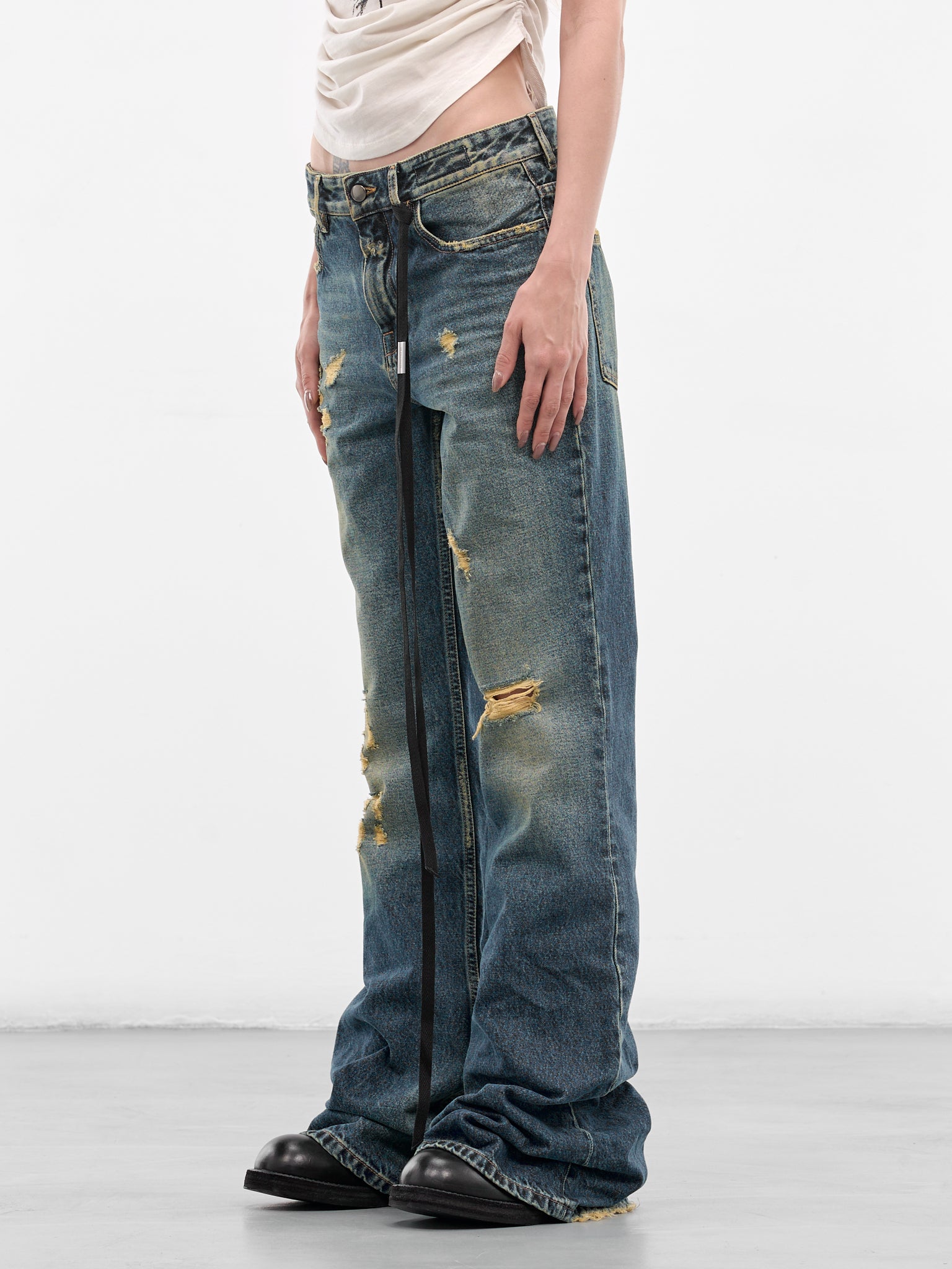 Toos Distressed Denim Bootcut Jeans (B0014029-FA743-VINTAGE-BLUE)