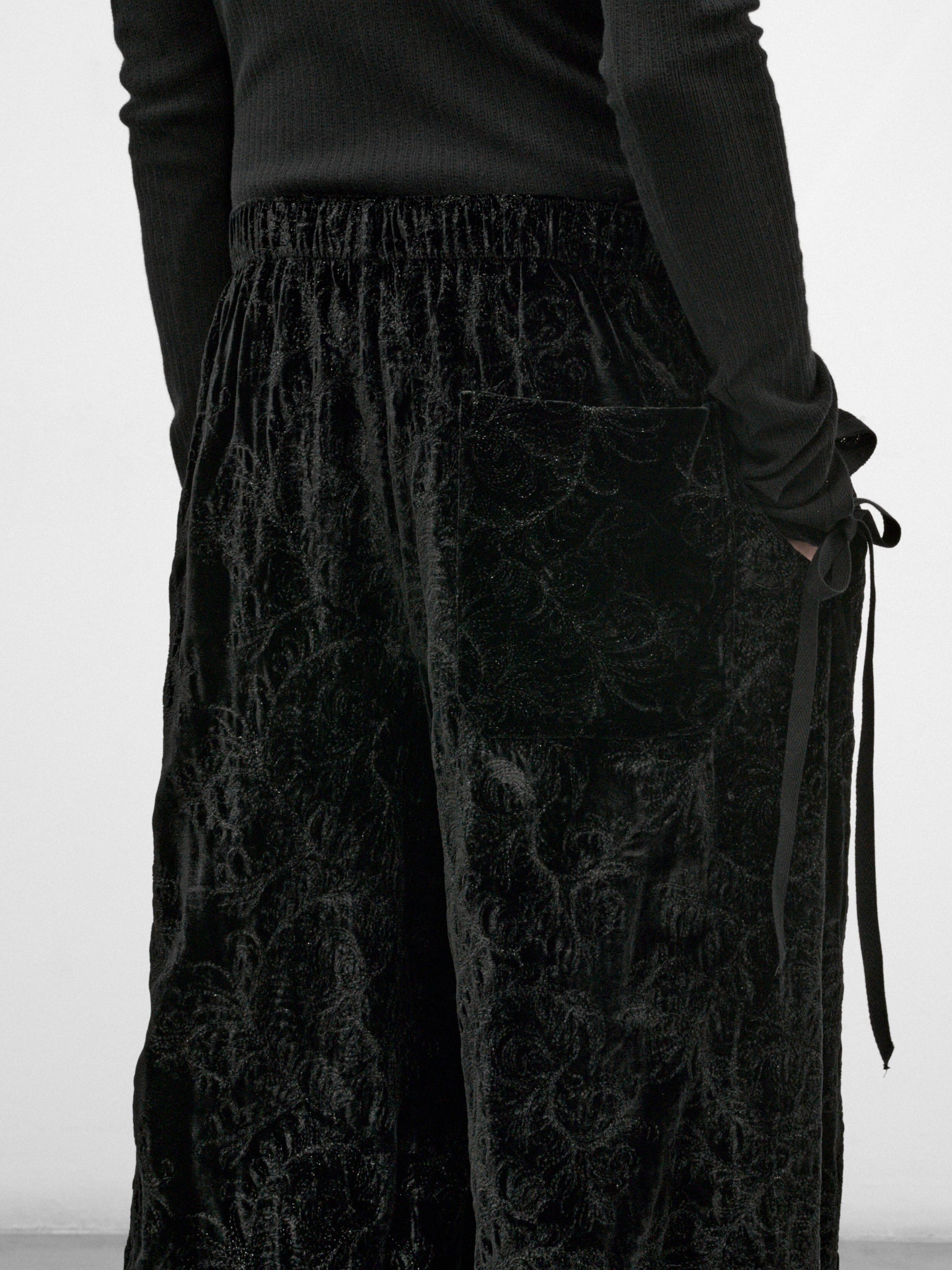 Black Velvet Gerry Lounge Pants (B0014261-FA753-BLACK)