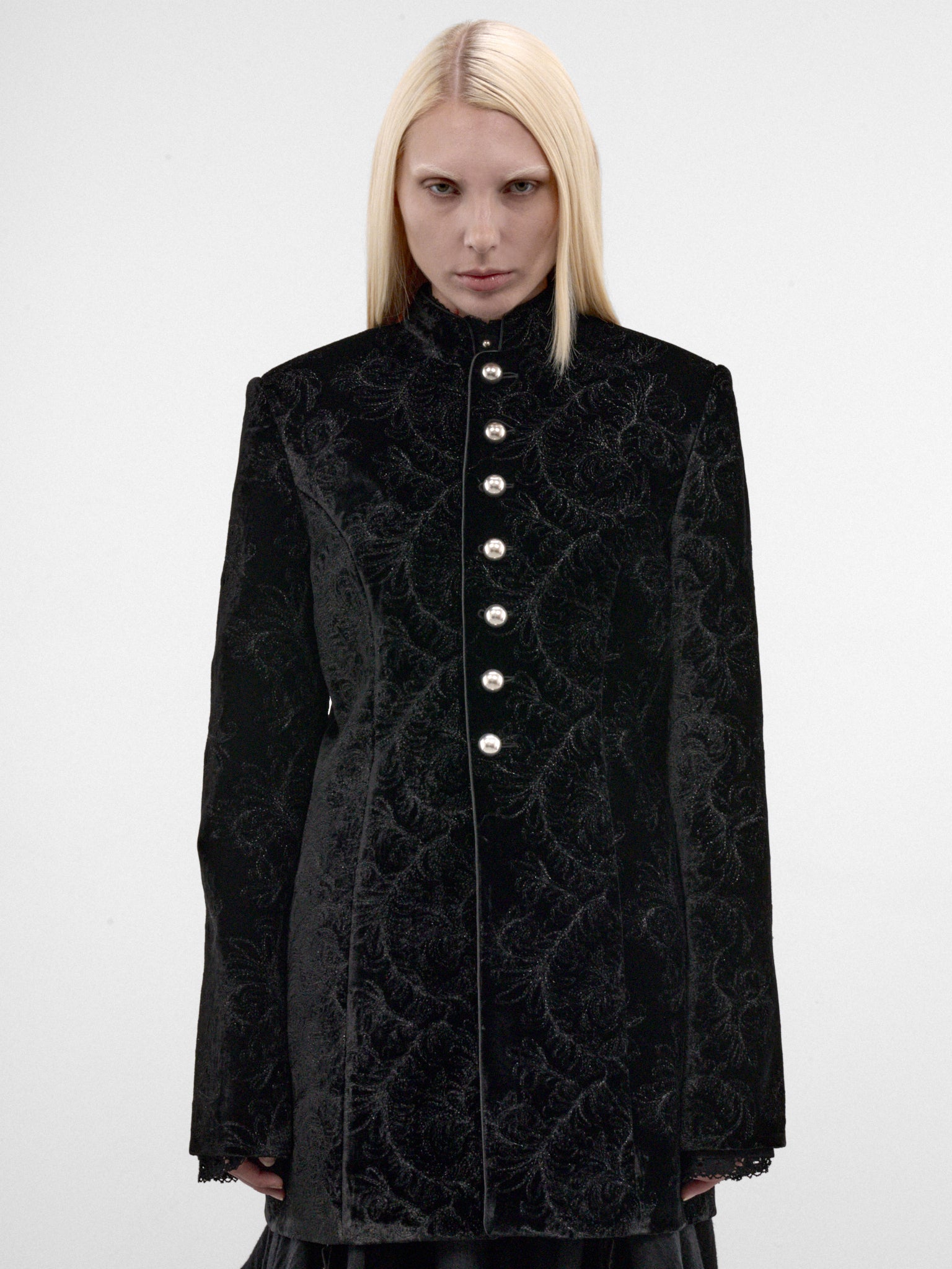 Yana Silk Paisley Marsina Jacket (B0014267-FA753-BLACK)
