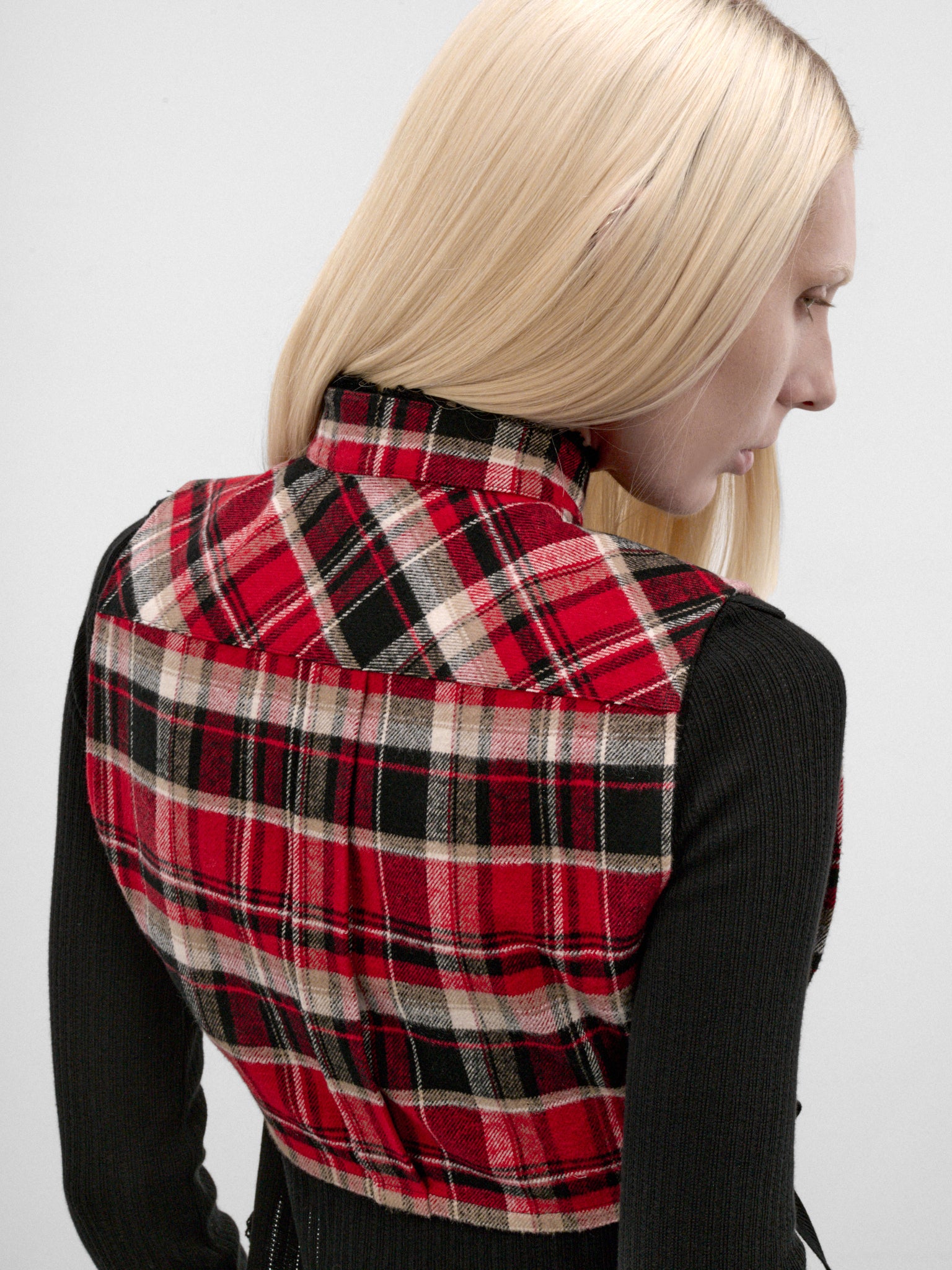 Moni Black Flannel Plastron Top (B0014419-FA751-BLACK-WHITE-RED)