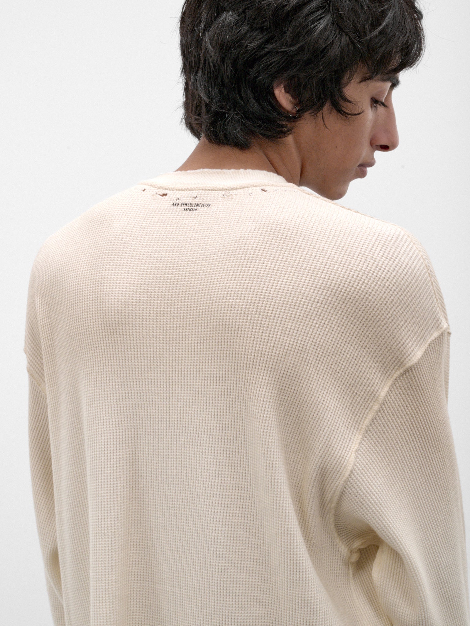 Nikita Poetry Graphic Long Sleeve (B0014442-FA795-CHALK)