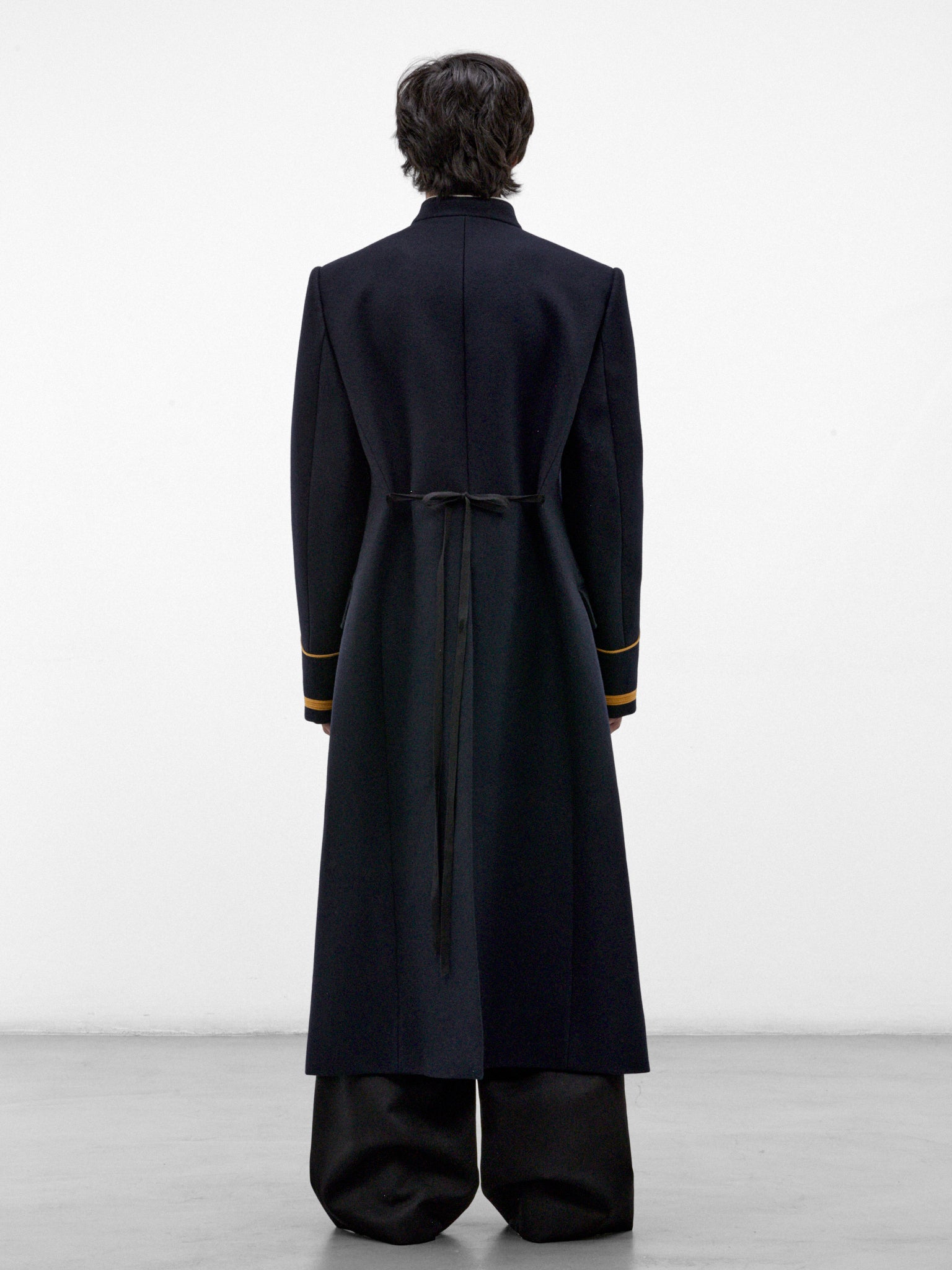 Arit Wool Fitted Marsina Coat (B0014450-FA797-NAVY)