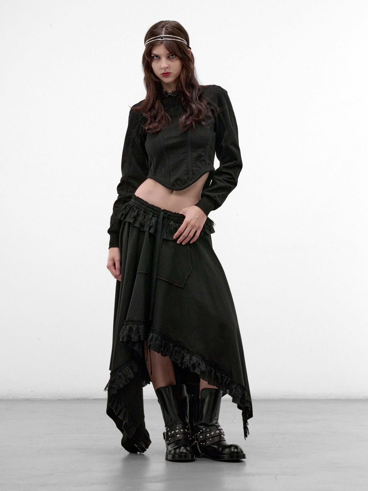Bedina Slim Crewneck Cropped Sweatshirt (B0014526-FA799-BLACK)