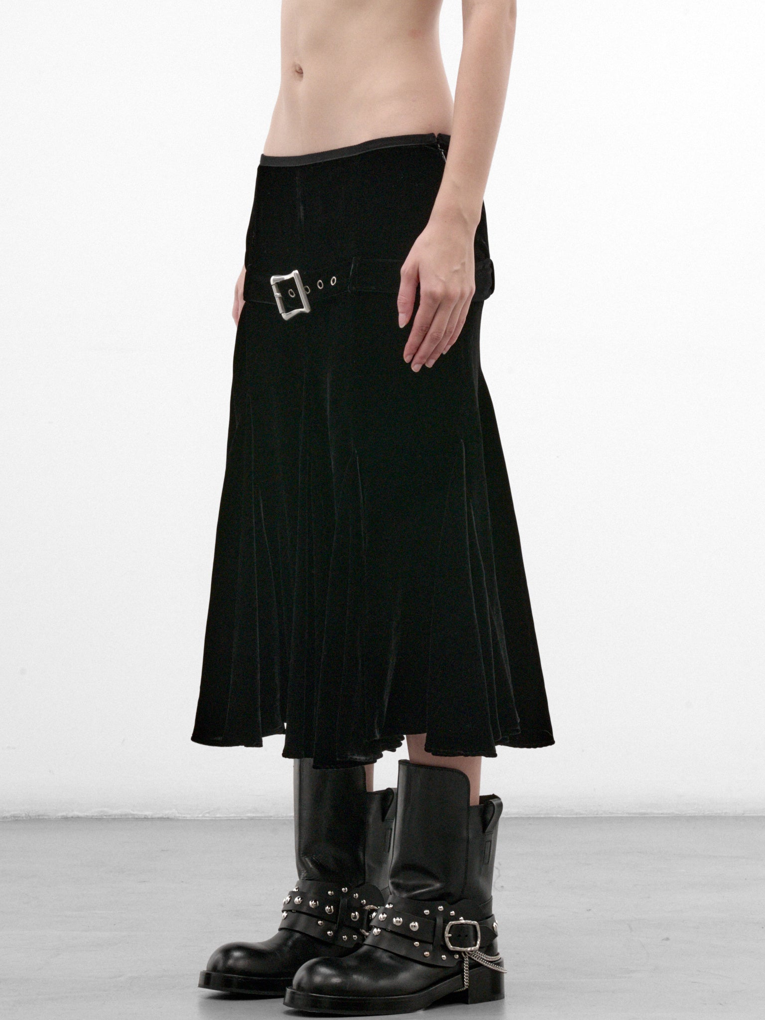 Helma Velvet Midi Skirt (B0014540-FA762-BLACK)