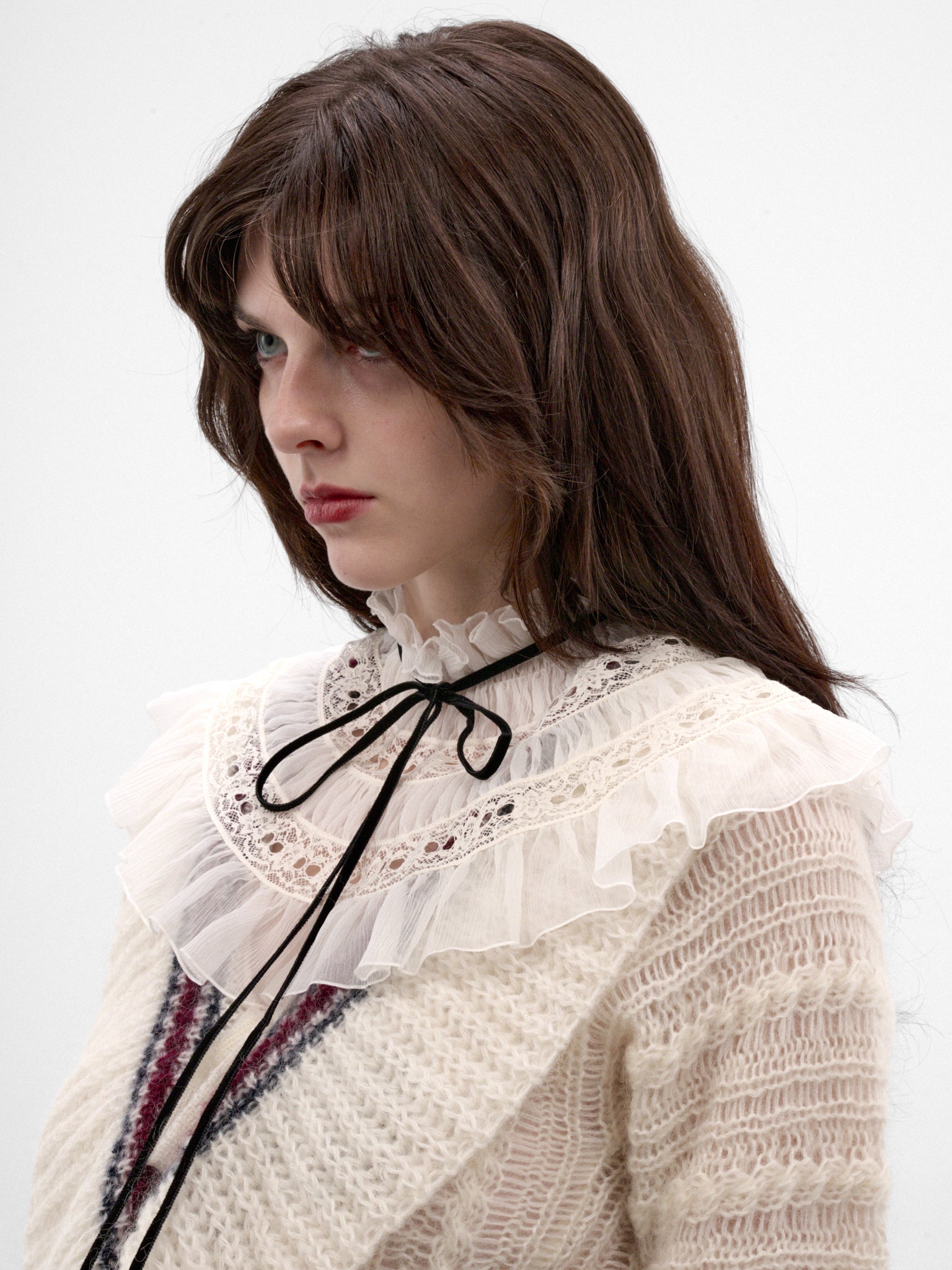 Tove Ivory Silk Ruffled Collar (B0014578-FA732-NATURAL-WHITE)