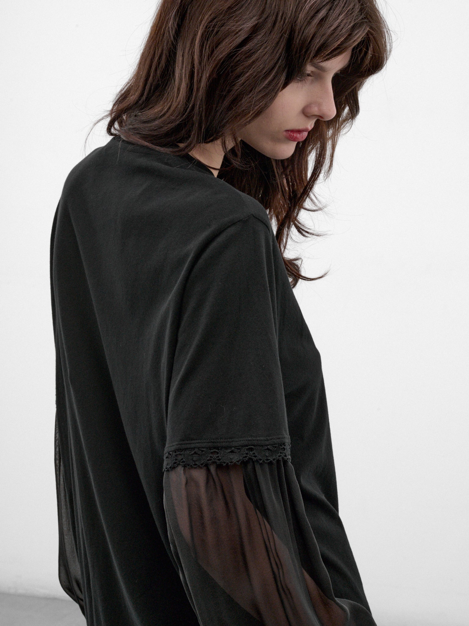 Loes Black Cotton Boxy Tee (B0014686-FA206-BLACK)