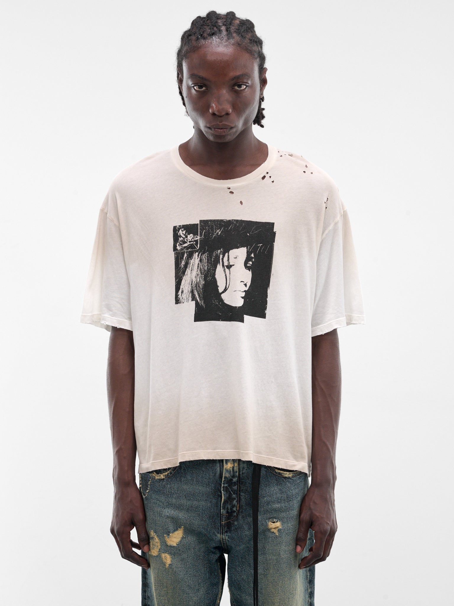Exclusive White Lu "Aimee" Graphic Tee (B0014714-FA794-CHALK)