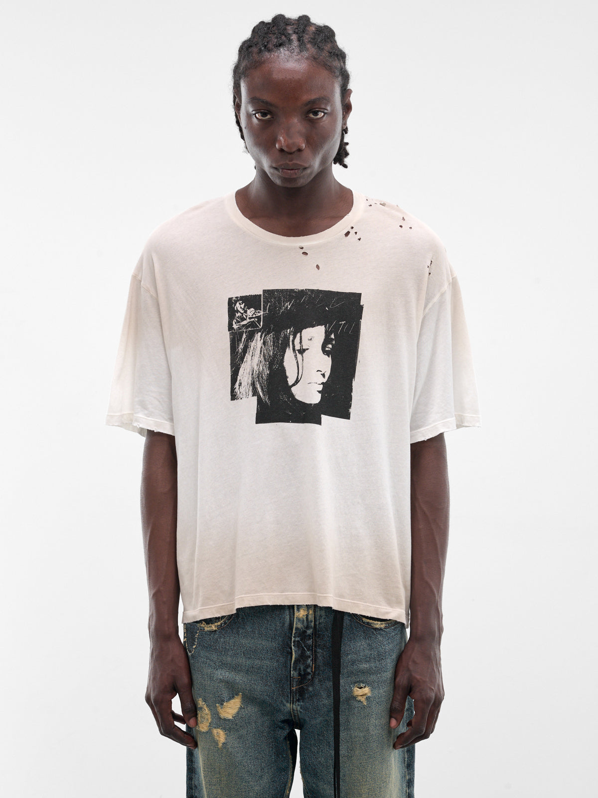 Exclusive White Lu "Aimee" Graphic Tee (B0014714-FA794-CHALK)