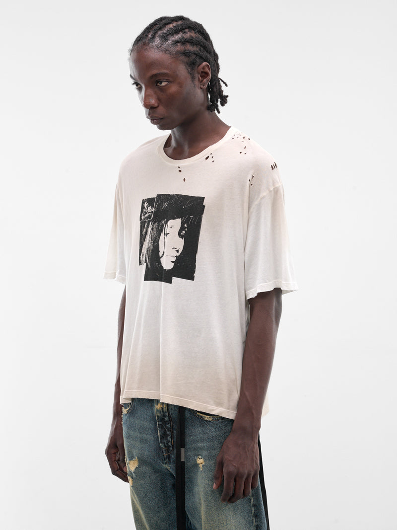 Exclusive White Lu "Aimee" Graphic Tee (B0014714-FA794-CHALK)