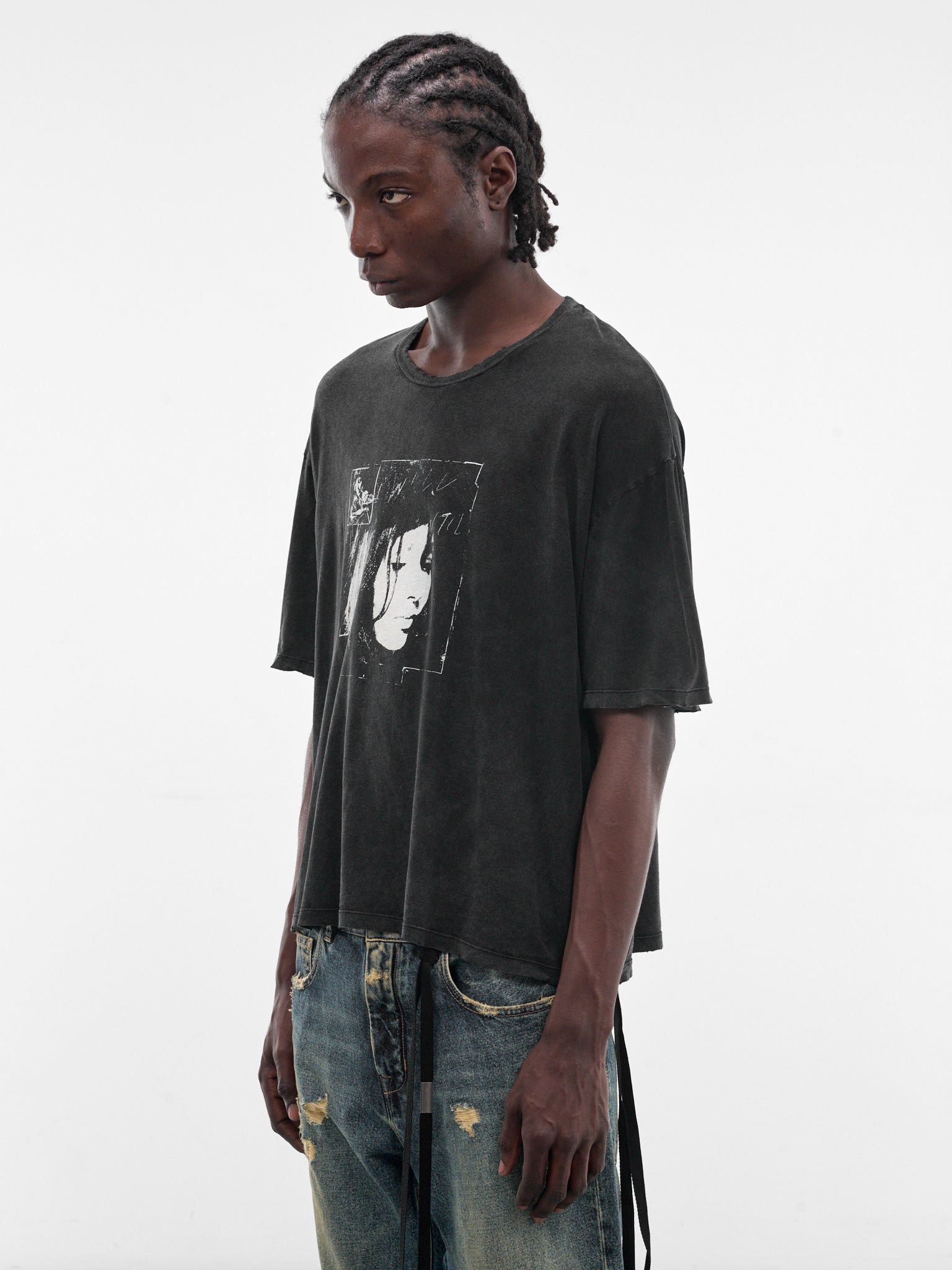 Exclusive Black Lu "Aimee" Graphic Tee (B0014715-FA790-FADED-BLACK)