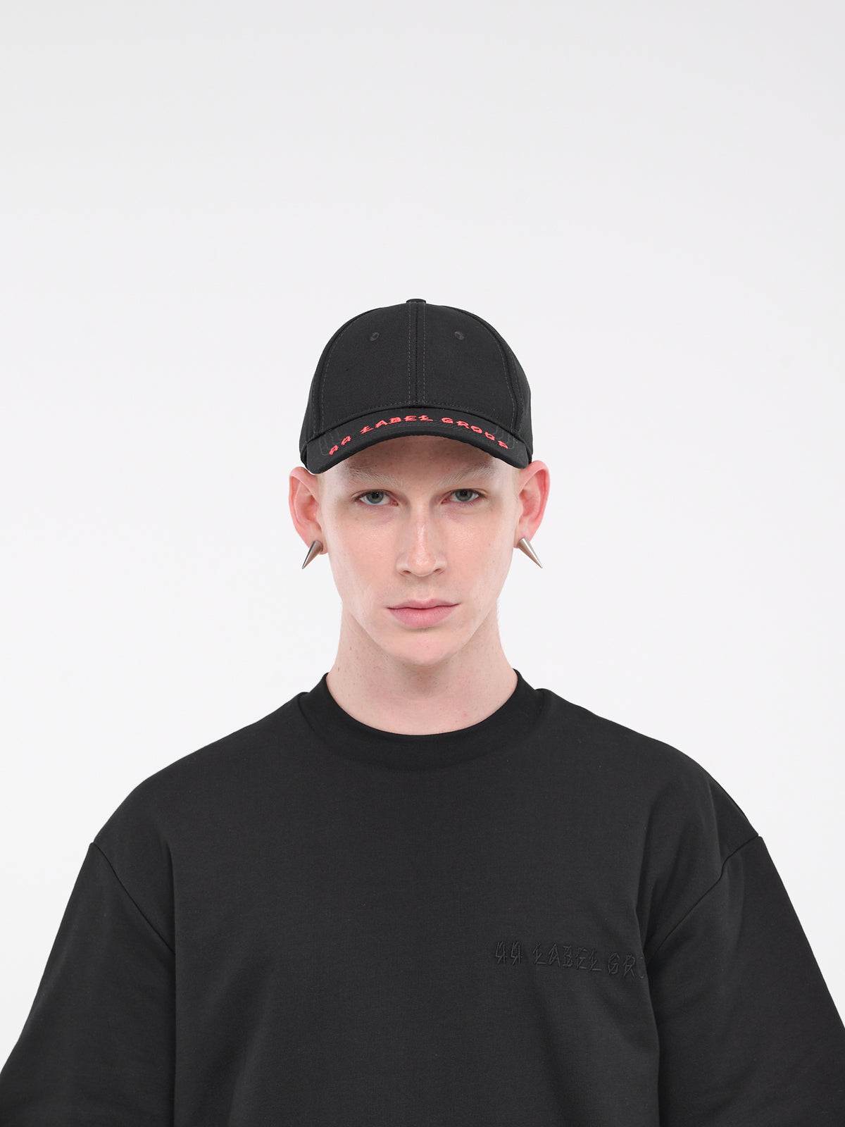 44 Embroidered Cap (B0030401-FA282-P360-BLACK-44LG)