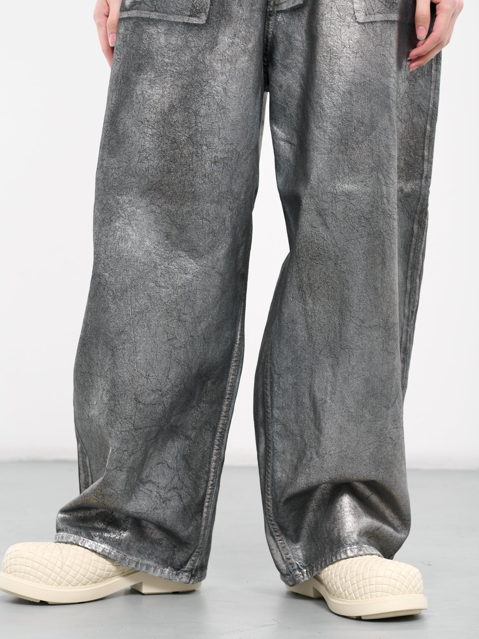 Foil-Coated Super Baggy Jeans (B00346-SILVER-BLUE)