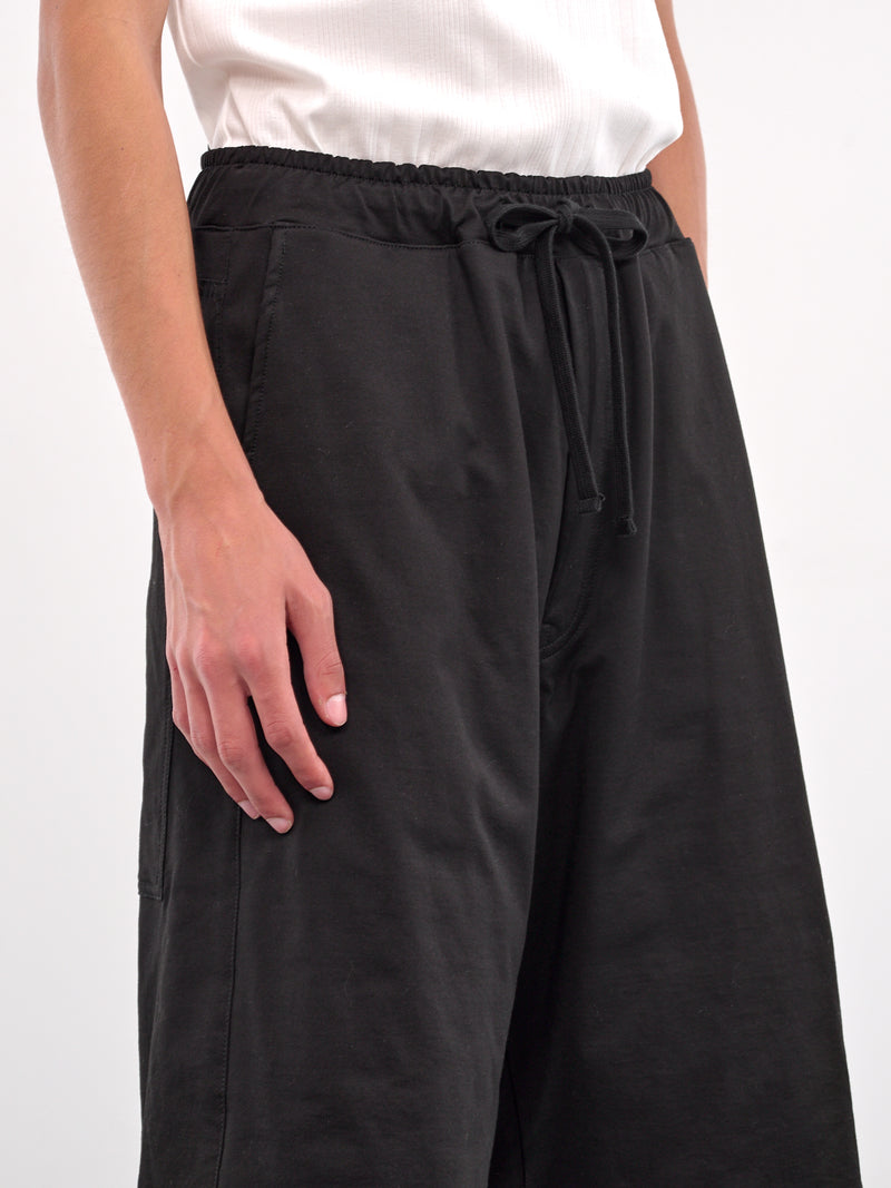 Jersey Fill Skater Shorts (B1MS258127-001-BLACK)