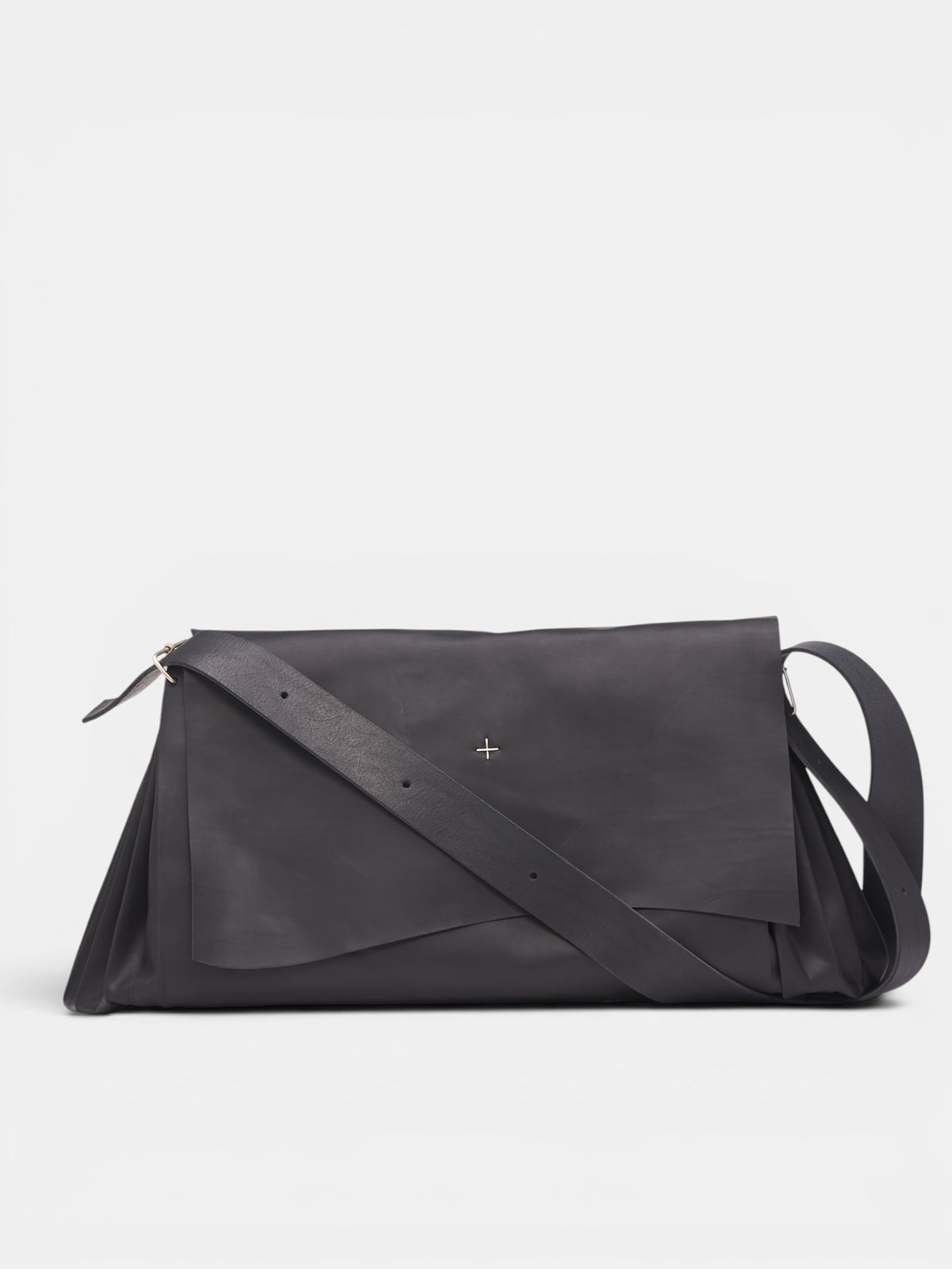 Black Leather Expandable Accordion Bag (B7261-VA-1-0-BLACK)