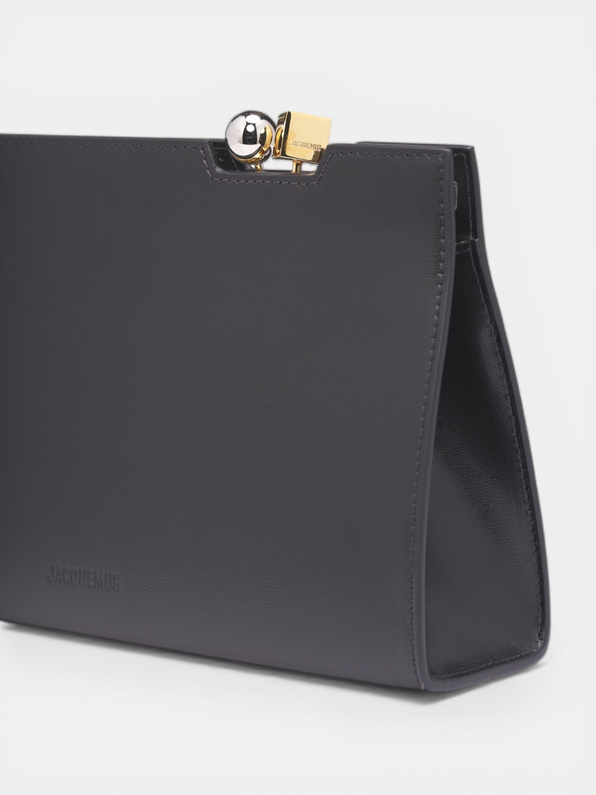 Black Leather Salon Shoulder Bag (BAW00452AC03C09-BLACK)