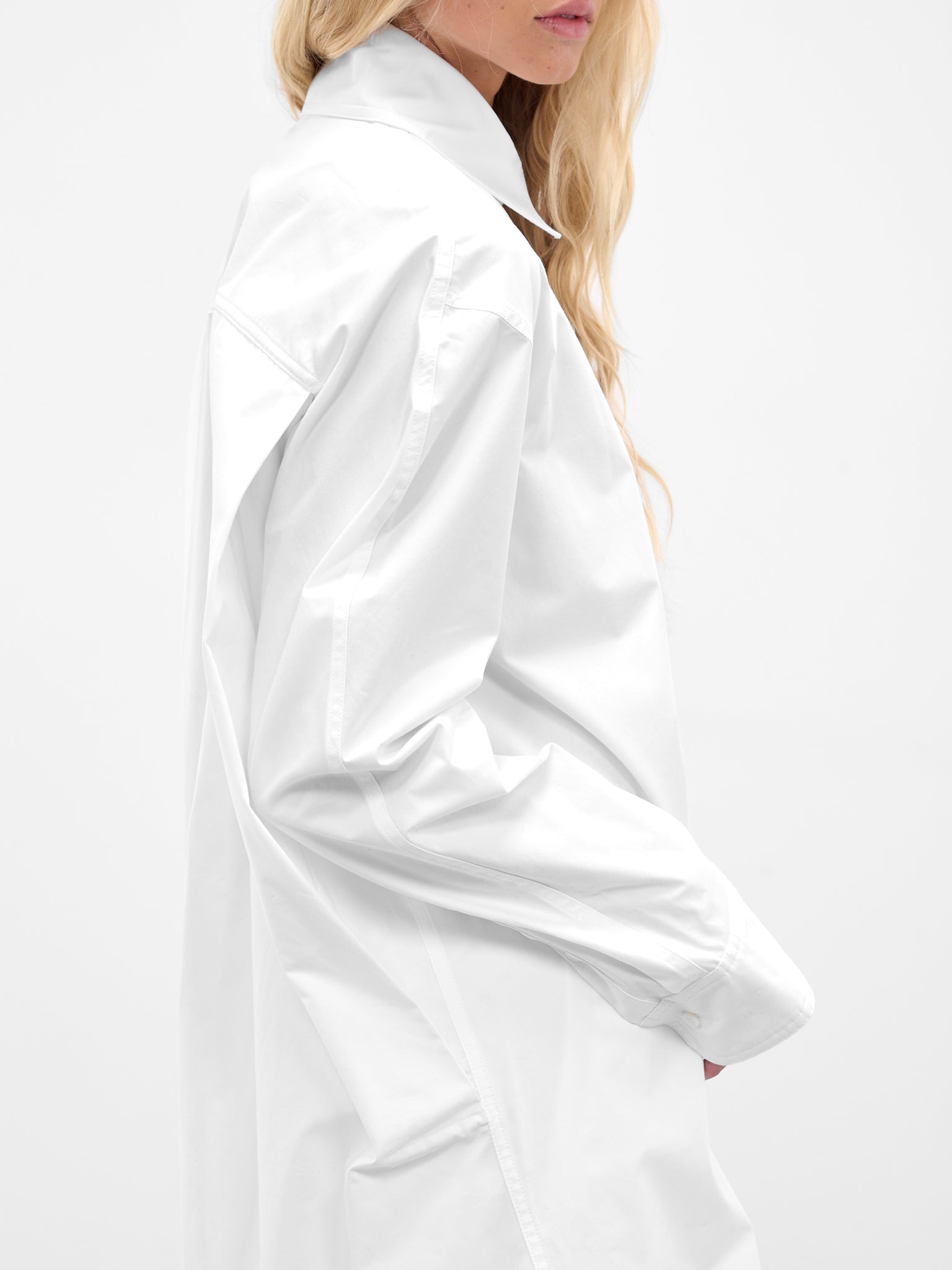 Jacquemus - The Ovalo Shirt Dress - White - Size : 36 Jacquemus - The Ovalo Shirt Dress - White - Size : 36