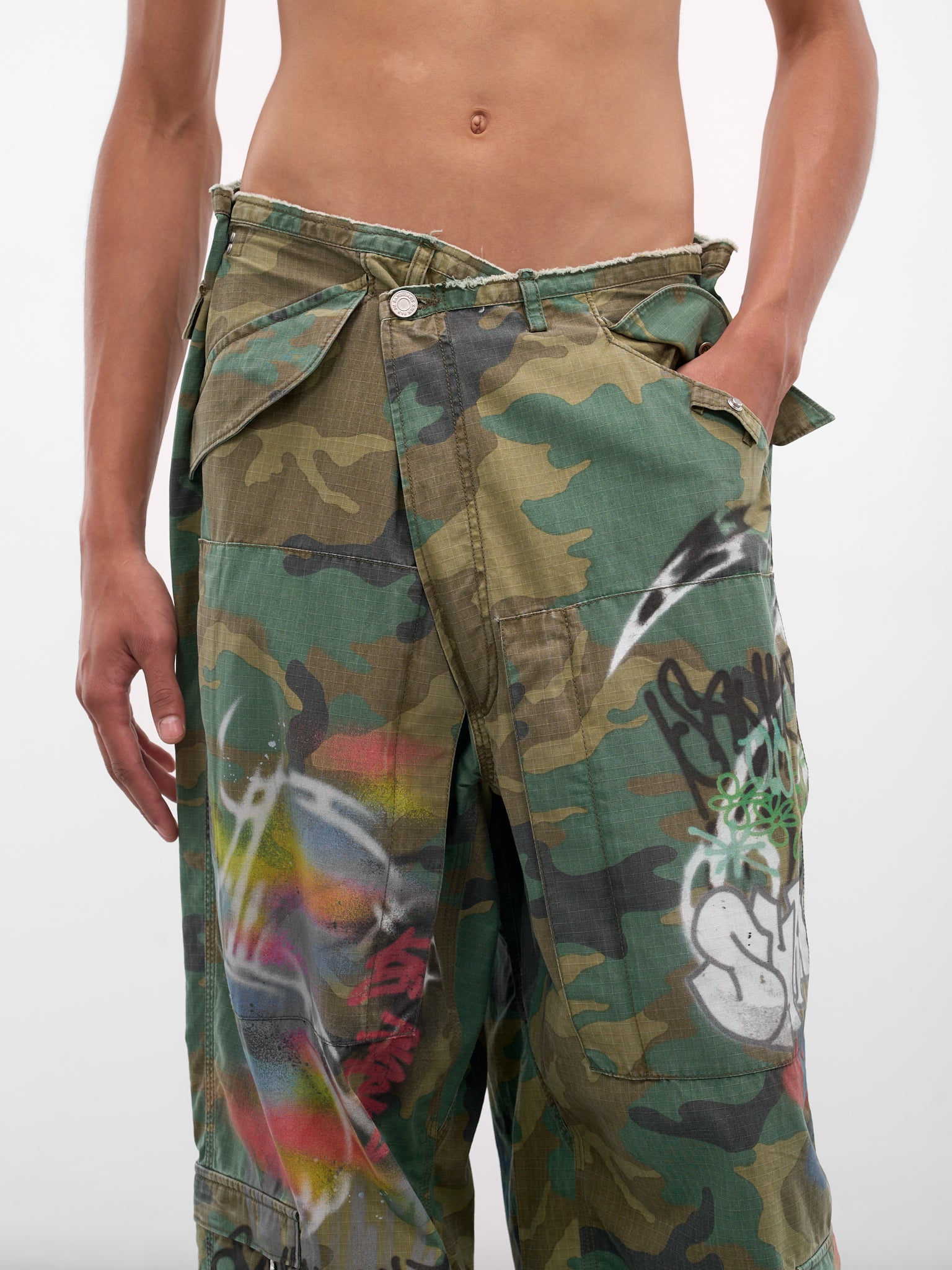 Camo Graffiti Cargo Pants (BUPA0106-GREEN)