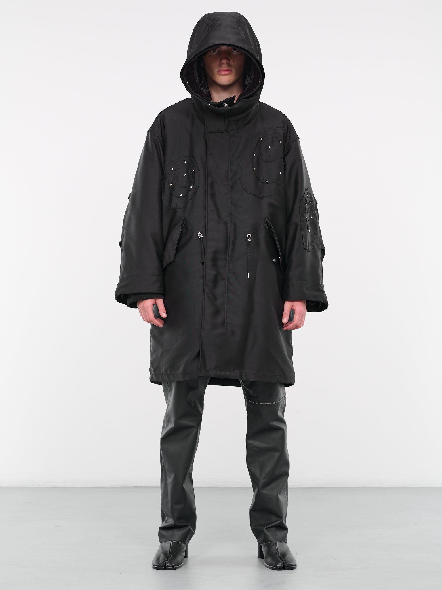 Patch Parka (C002-BLACK)