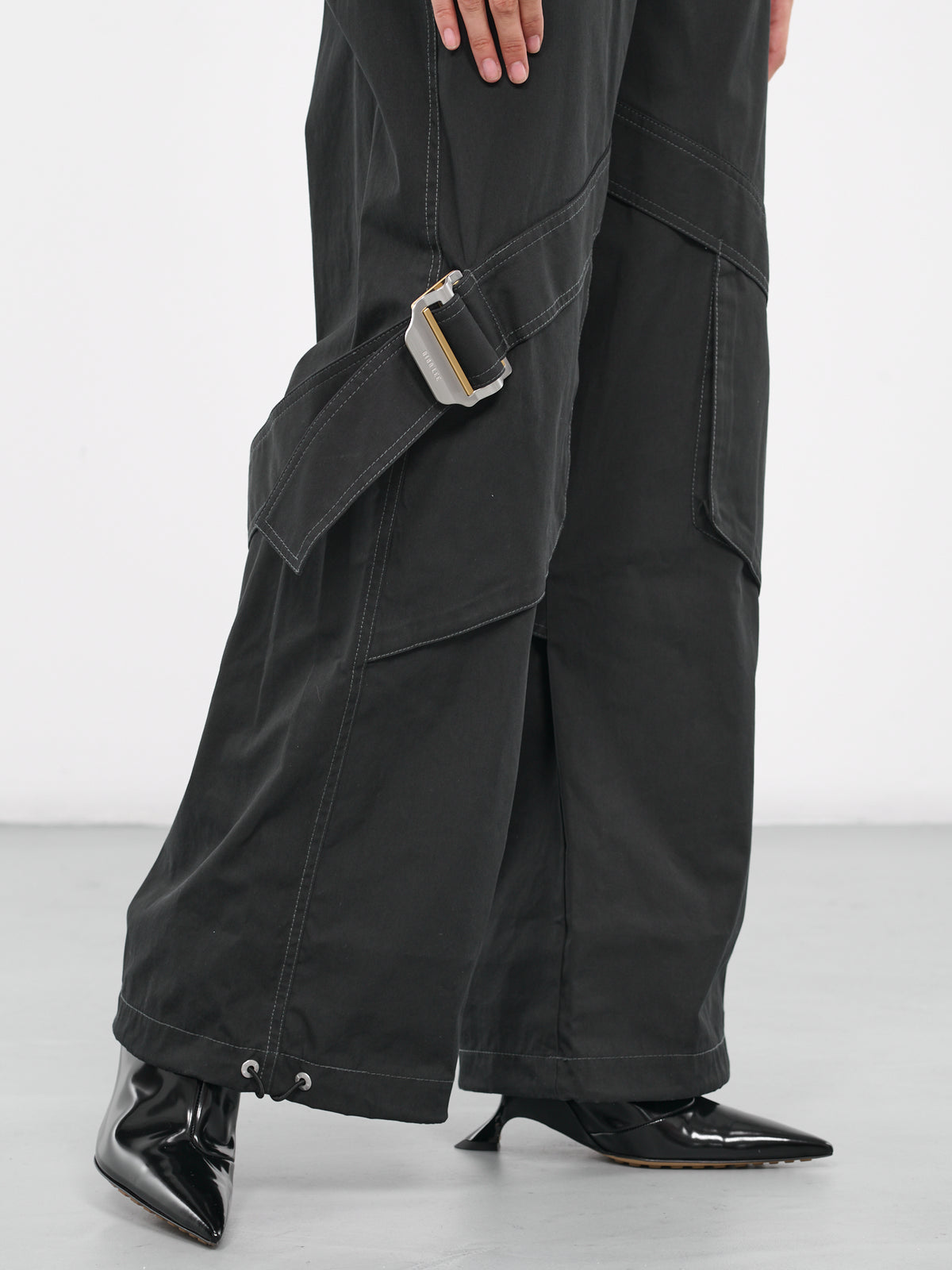 Belted Pocket Pants (C2163-1000-BLACK)