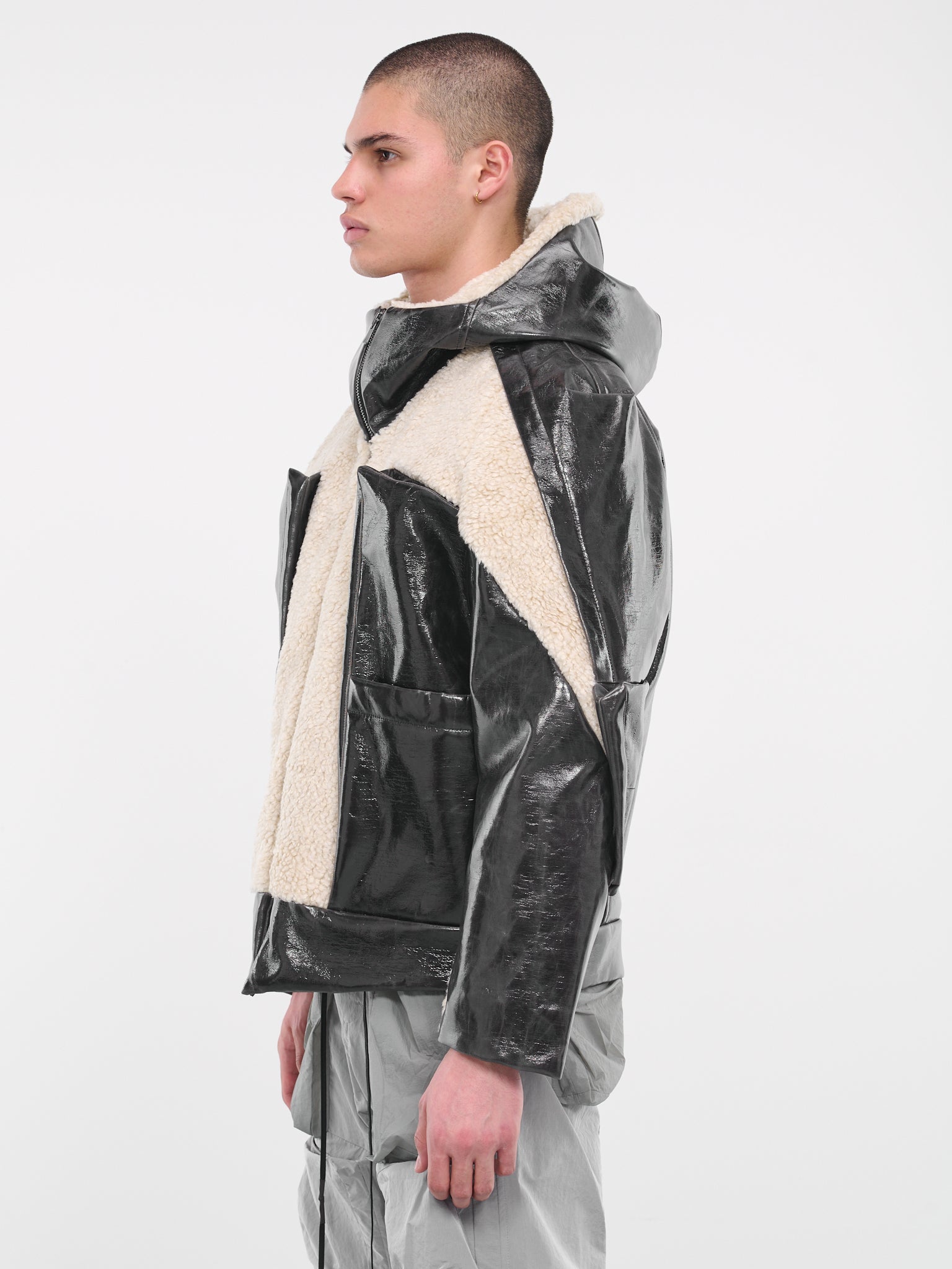 Crustacean Sherpa Jacket (CA04MFJ1BK-BEIGE-BLACK)