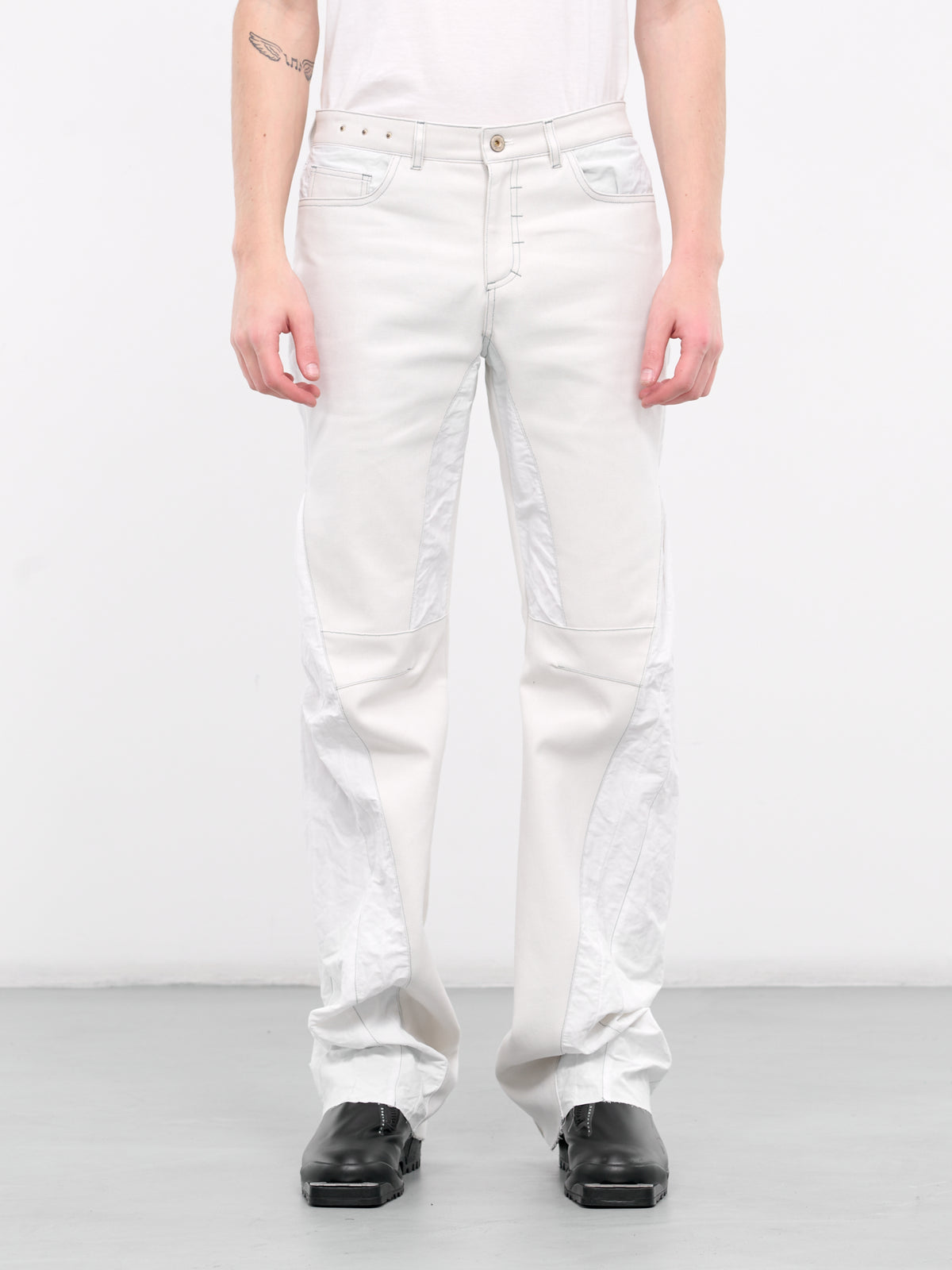 Human Shell Ruined Denim Trousers (CA05HST7WH-WHITE)