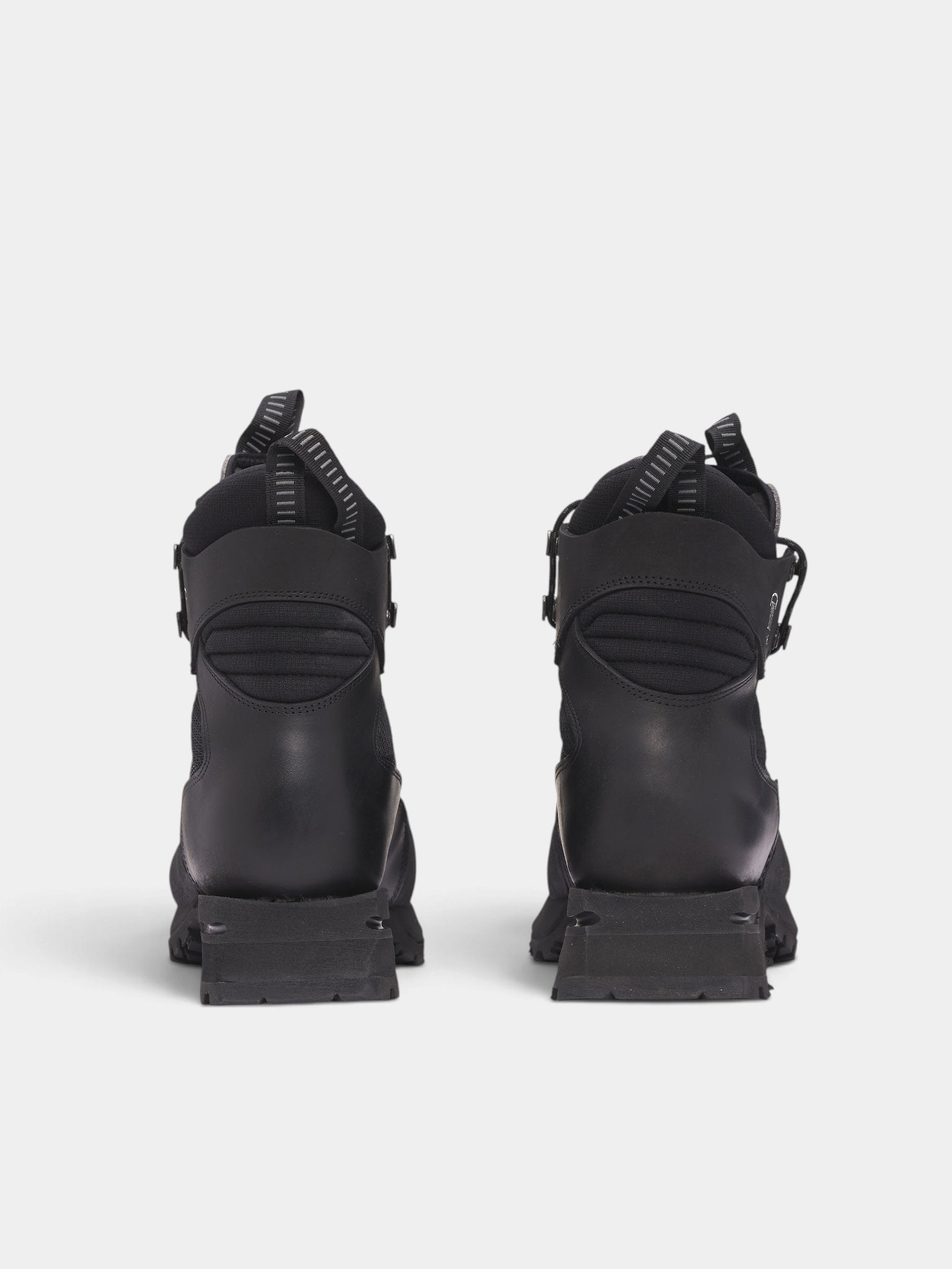 Carbonaz Black Putek Hiking Boots (CARBONAZ-BLACK)