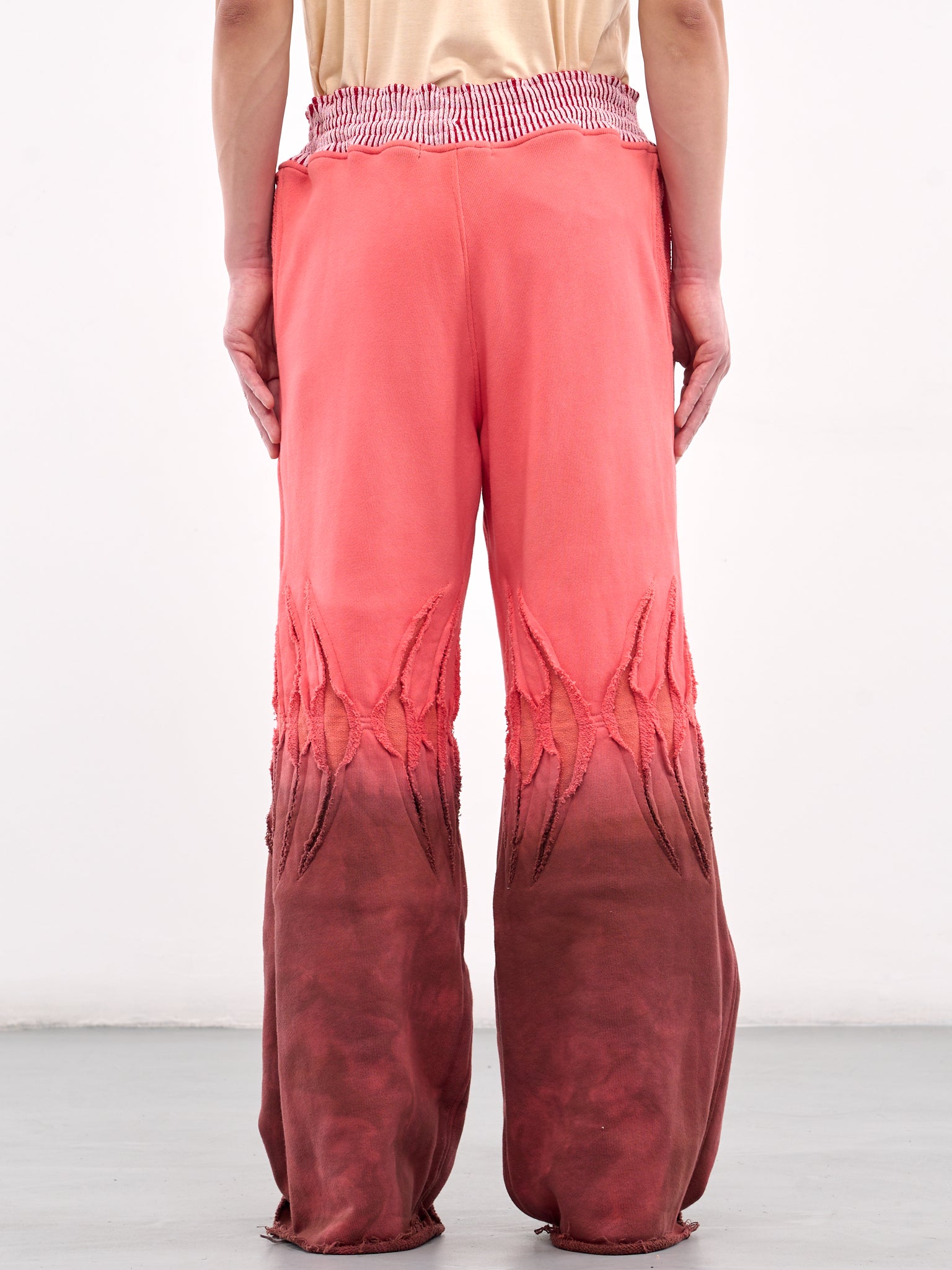 Gradient Cut-Out Sweatpants (CCS4-TRS-APPJERS-RED-BROWN)