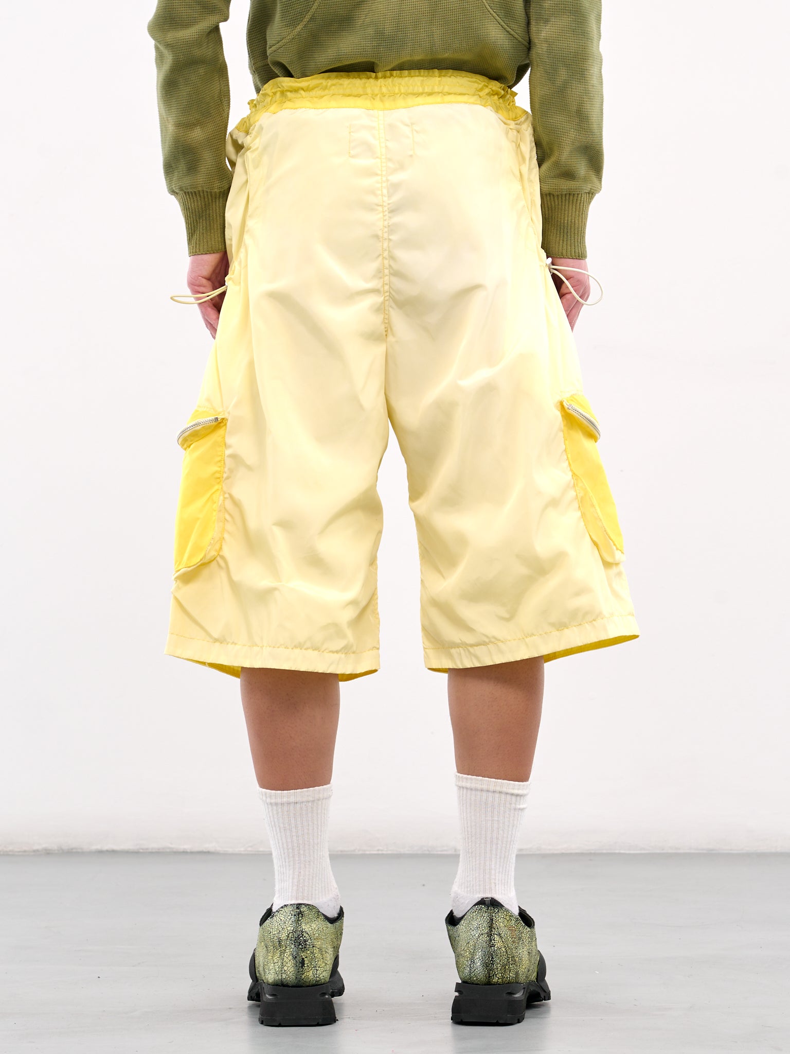 Zip Cargo Technical Shorts (CCS4-TRS-TECSHORT-LIGHT-YELLOW)
