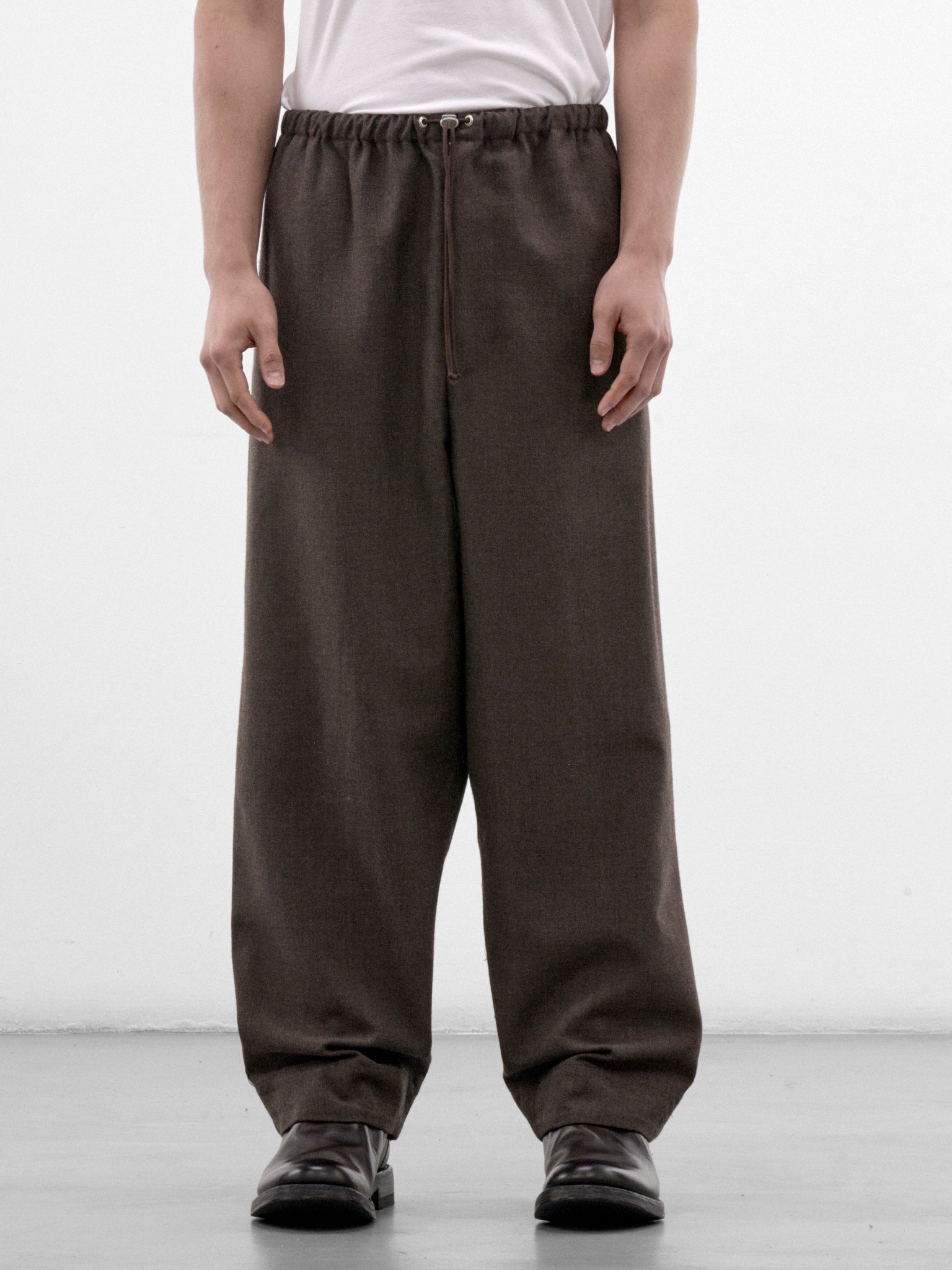 Brown Wool Wide Relaxed Trousers (CF-22-06-02-01-BROWN)