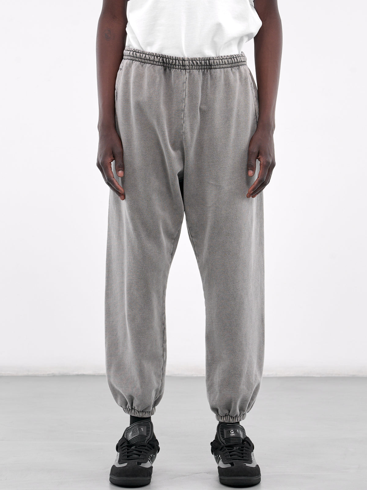 ACNE STUDIOS Sweatpants | H. Lorenzo - front