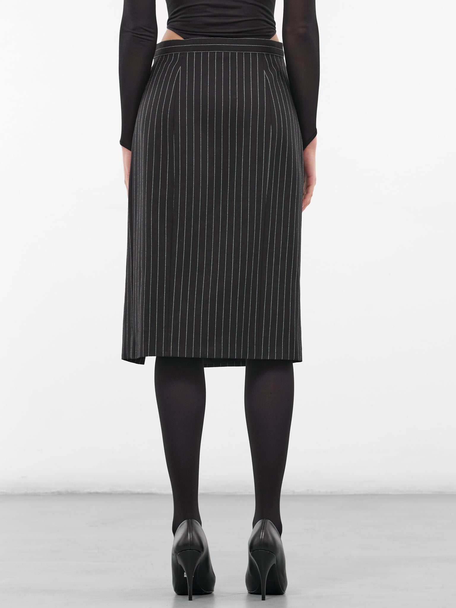 Black Re/edit Wool Pinstripe Pencil Skirt (COM1JU05771001-BLACK-OFF-WHITE)