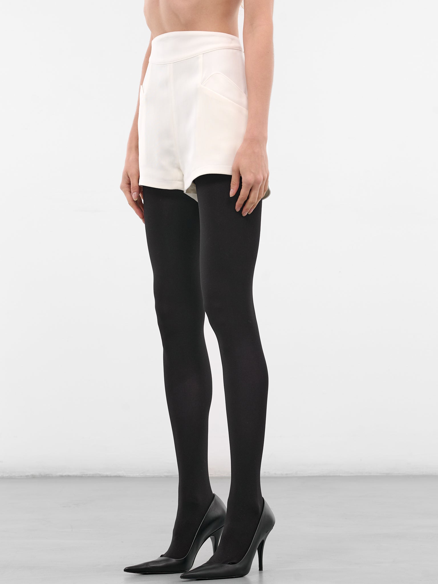 White Re/edit Wool Mini Shorts (COM1PA0527196-SNOW)