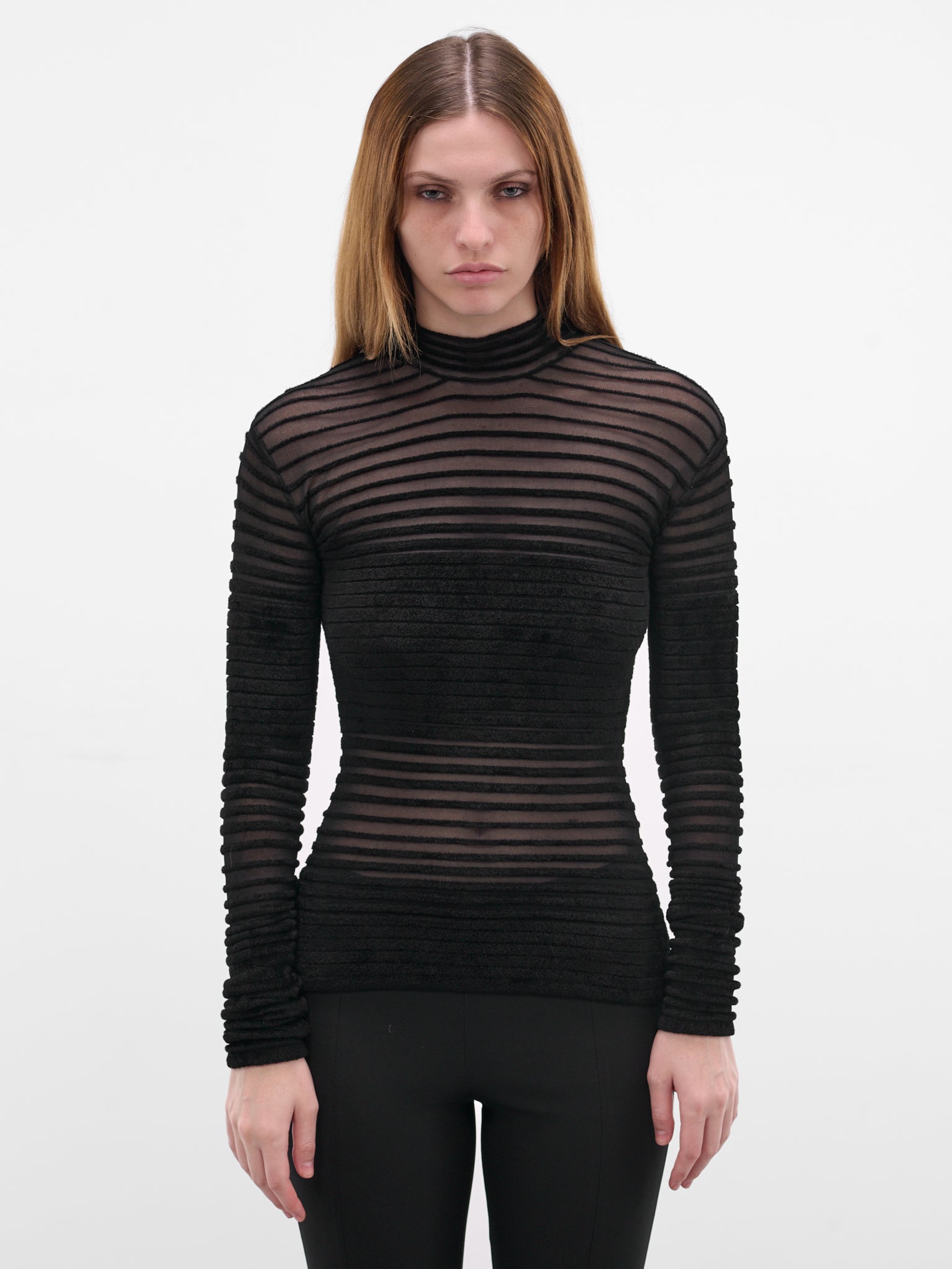 Black Gradient Chenille Knit Top (COM2TO08351135-BLACK)