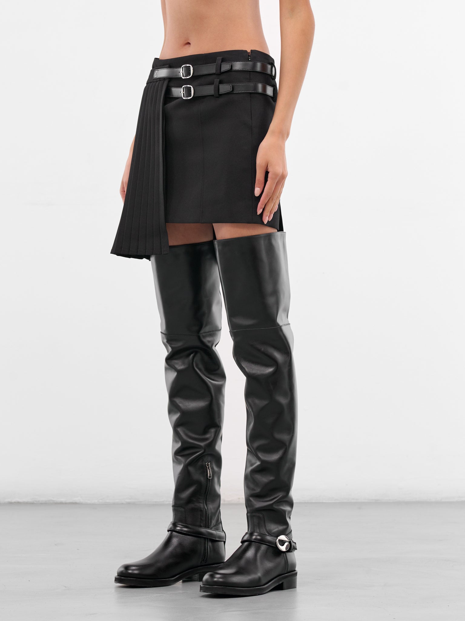 Black Pleated Uniform Mini Skirt (COPJ103F3004-BLACK)