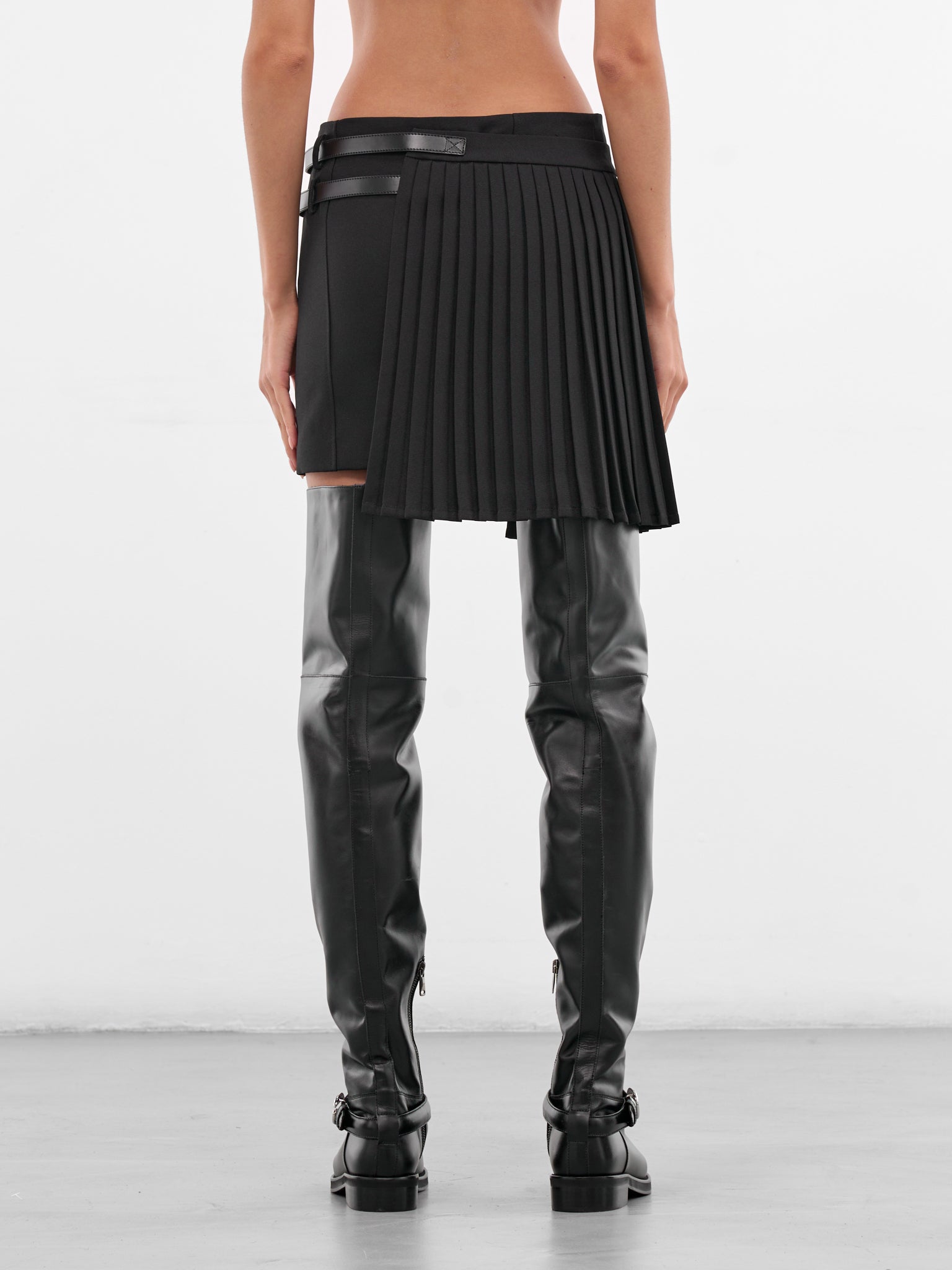Black Pleated Uniform Mini Skirt (COPJ103F3004-BLACK)