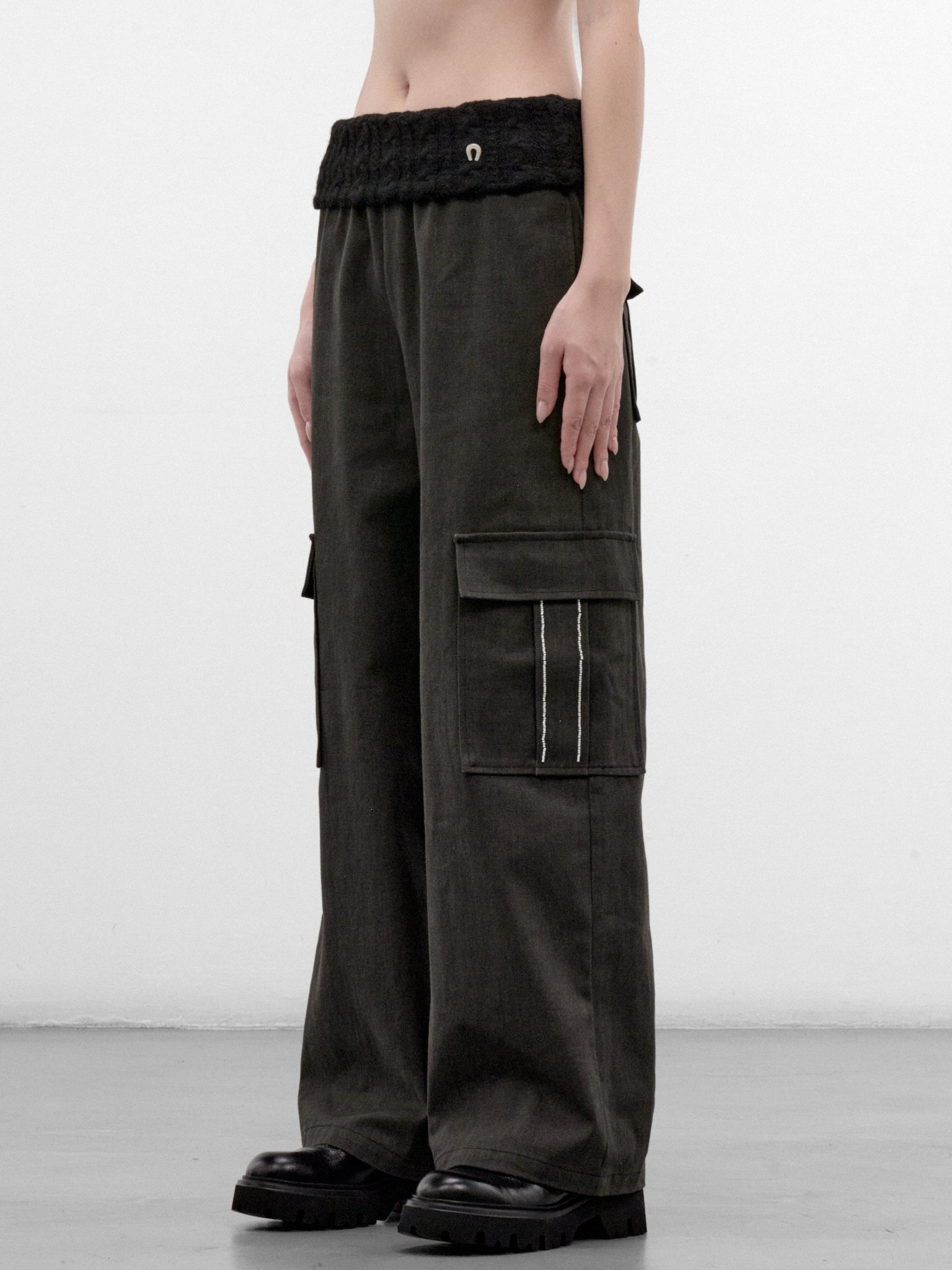Gray Beaded Embroidery Cargo Pants (CQSA32502-ULITMATE-GREY)