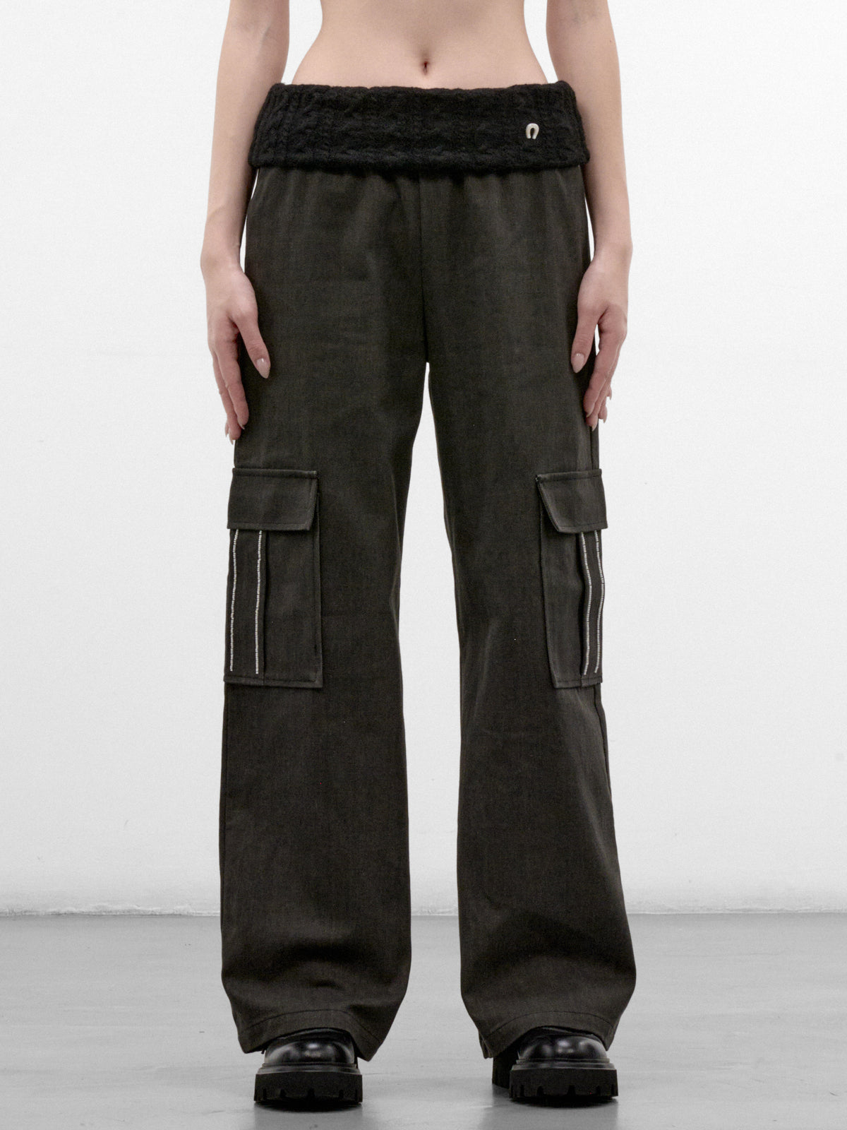 Gray Beaded Embroidery Cargo Pants (CQSA32502-ULITMATE-GREY)