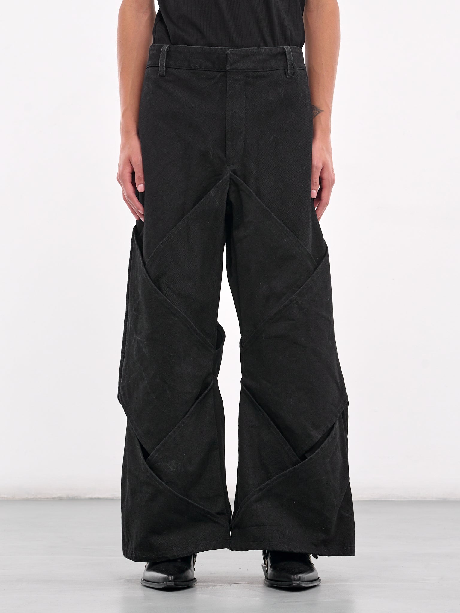 Cruzado Denim Jeans (CRUZADO-BLACK)