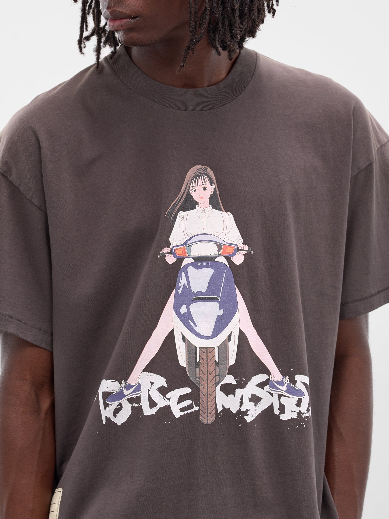 Black 'Nostalgic Girl' Graphic Tee (CT-SV-NGA-1005-BLACK)
