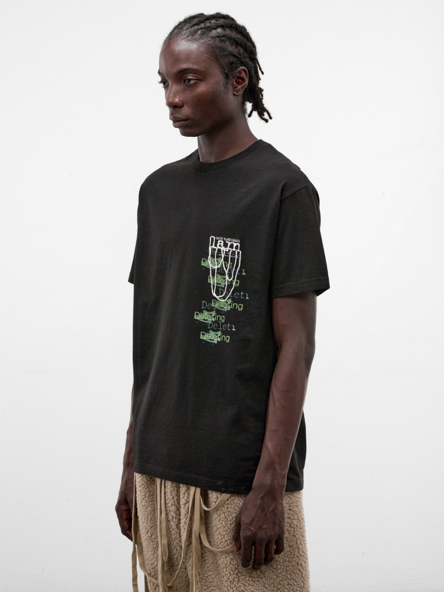 Black SEV vs Lain Tee (CT-SV-NRA-1013-BLACK)