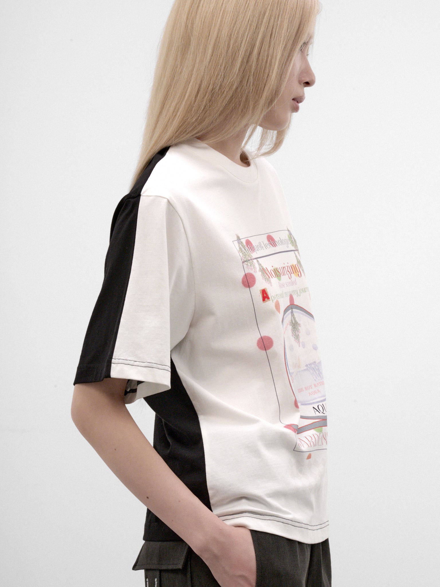 Color-Block Graphic Paneled Tee (CTDA32536-BLACK-WHITE)